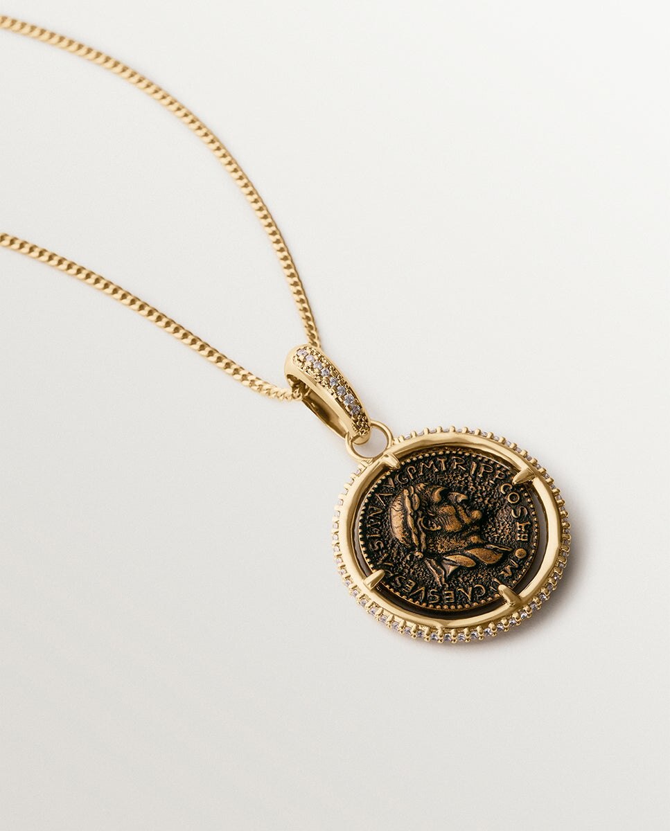Charm Banhado a Ouro Amarelo de 18k com Moeda Dourado-2