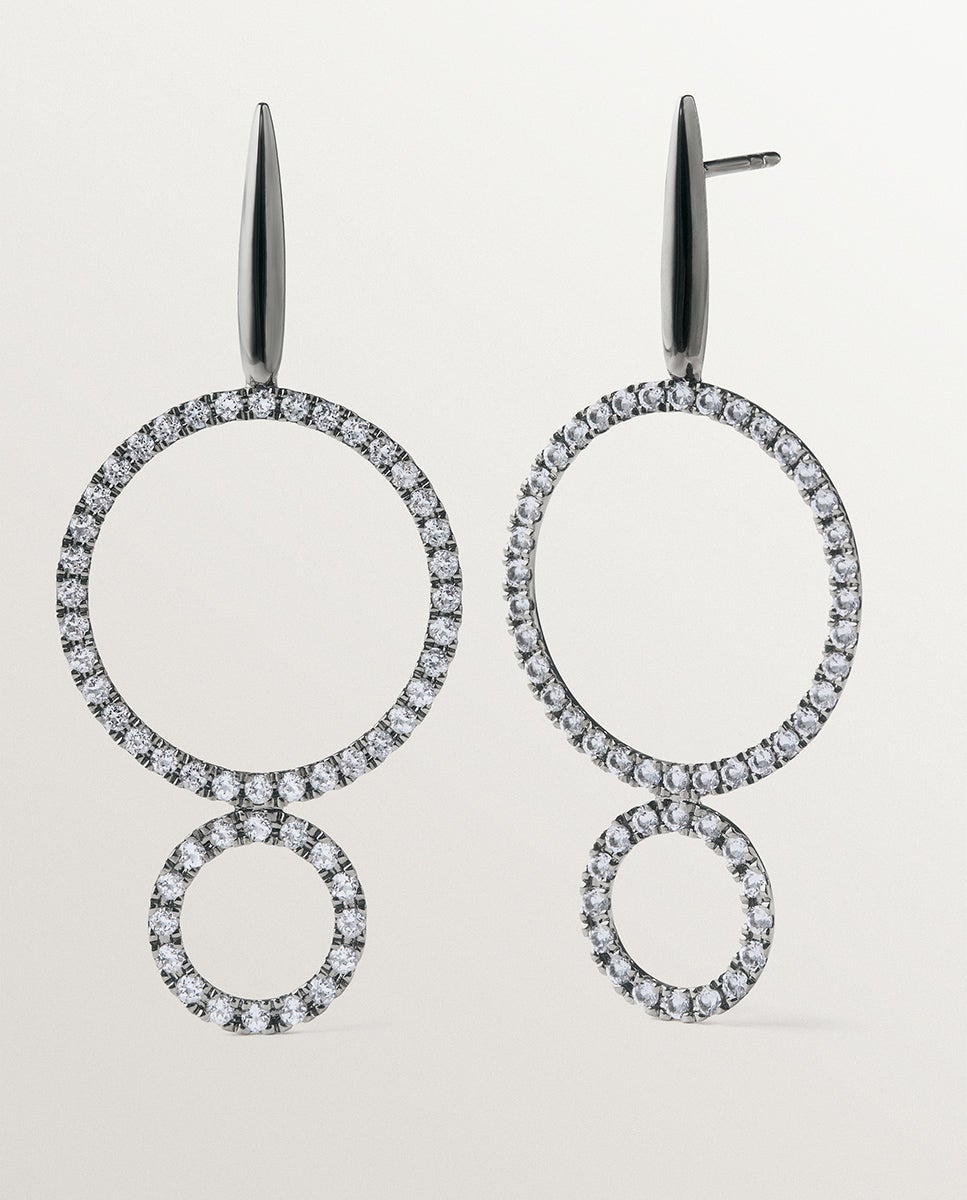 Brincos Compridos de Prata 925 com Acabamento Gunmetal e Topázios Brancos Prata-3