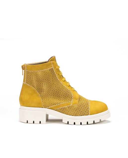 Imagem 0 de Botas femininas em tecido amarelo com cadarços