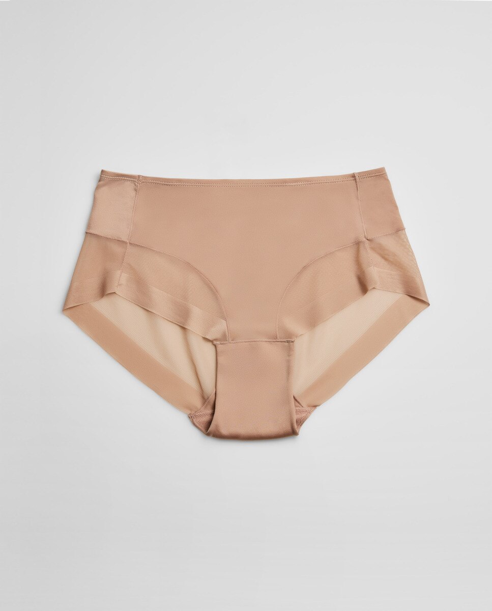 Cueca Alta com Detalhes de Tule Castanho-4