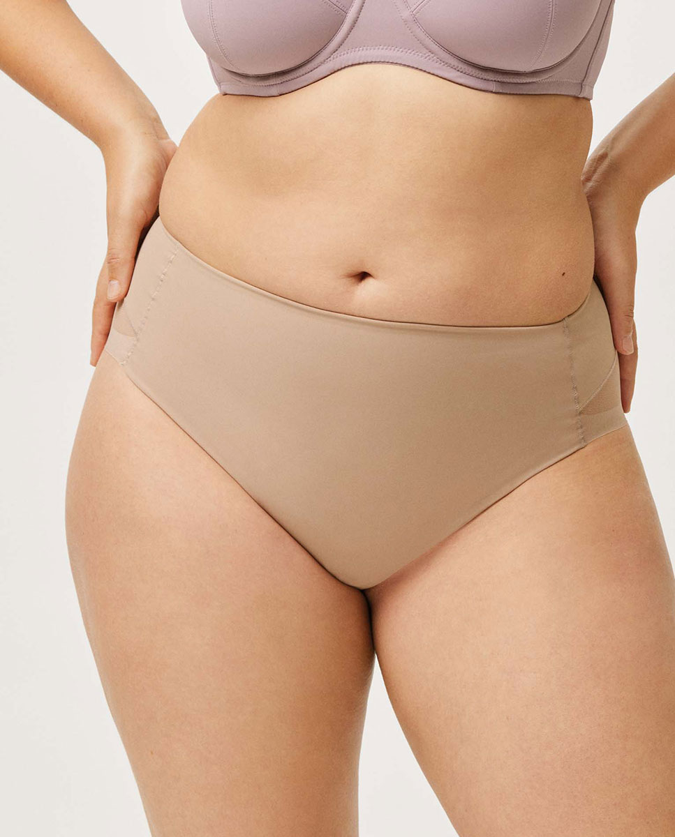 Imagem 0 de Cueca Redutora em Tecido de Tule Compressão Média