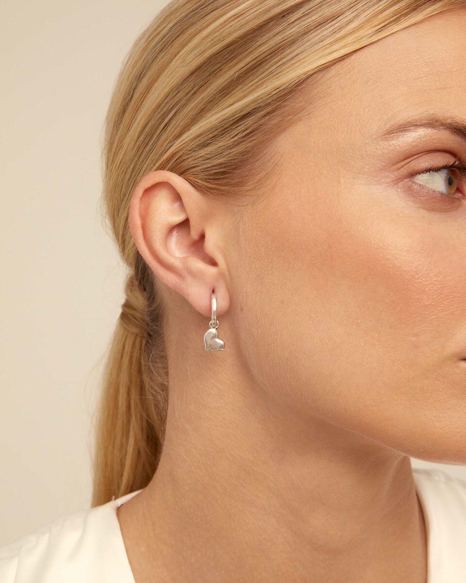 Charm de Piercing Banhado em Prata de Lei de Coração Prata-4