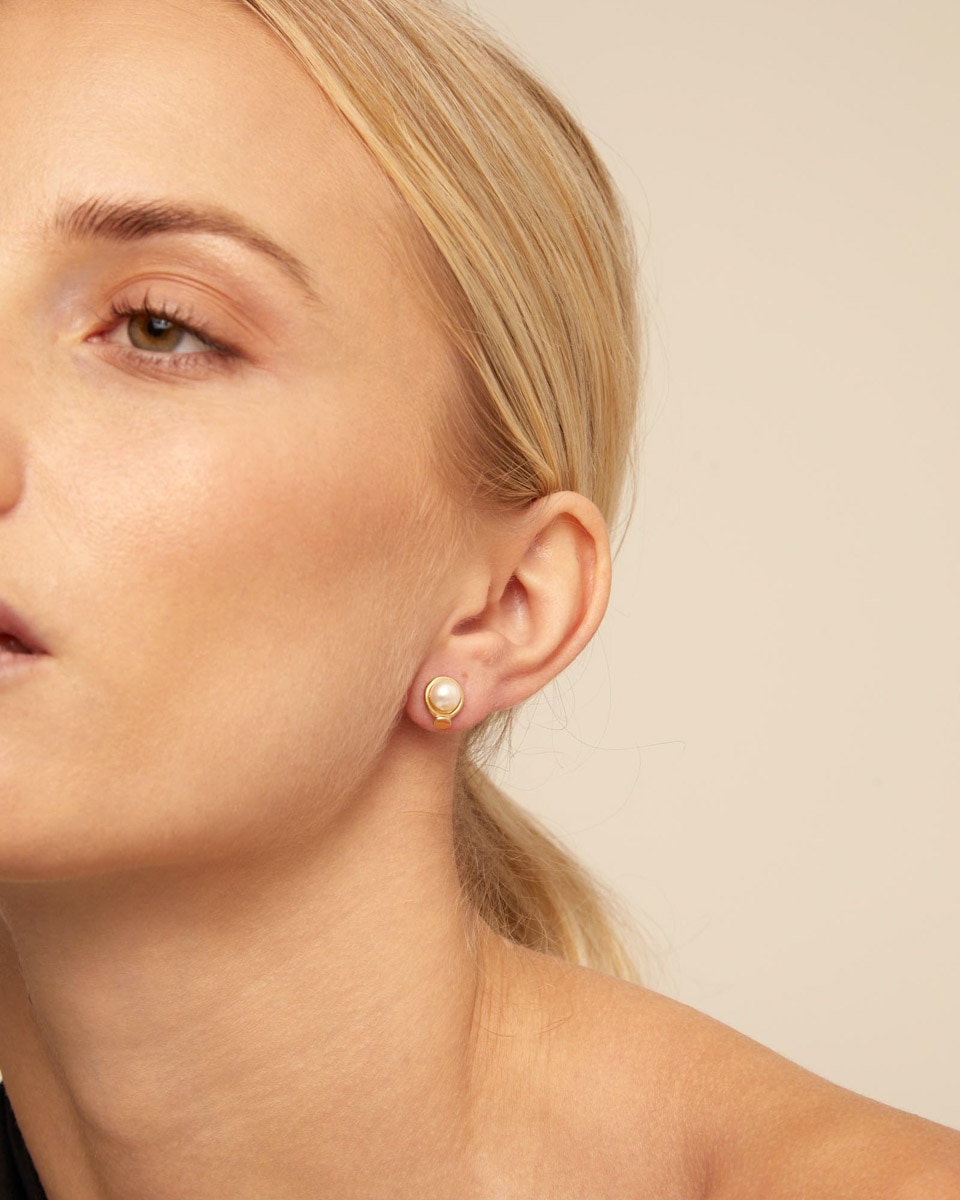 Piercing Banhado a Ouro 18k de Círculo Cravado e Pérola Ouro-4