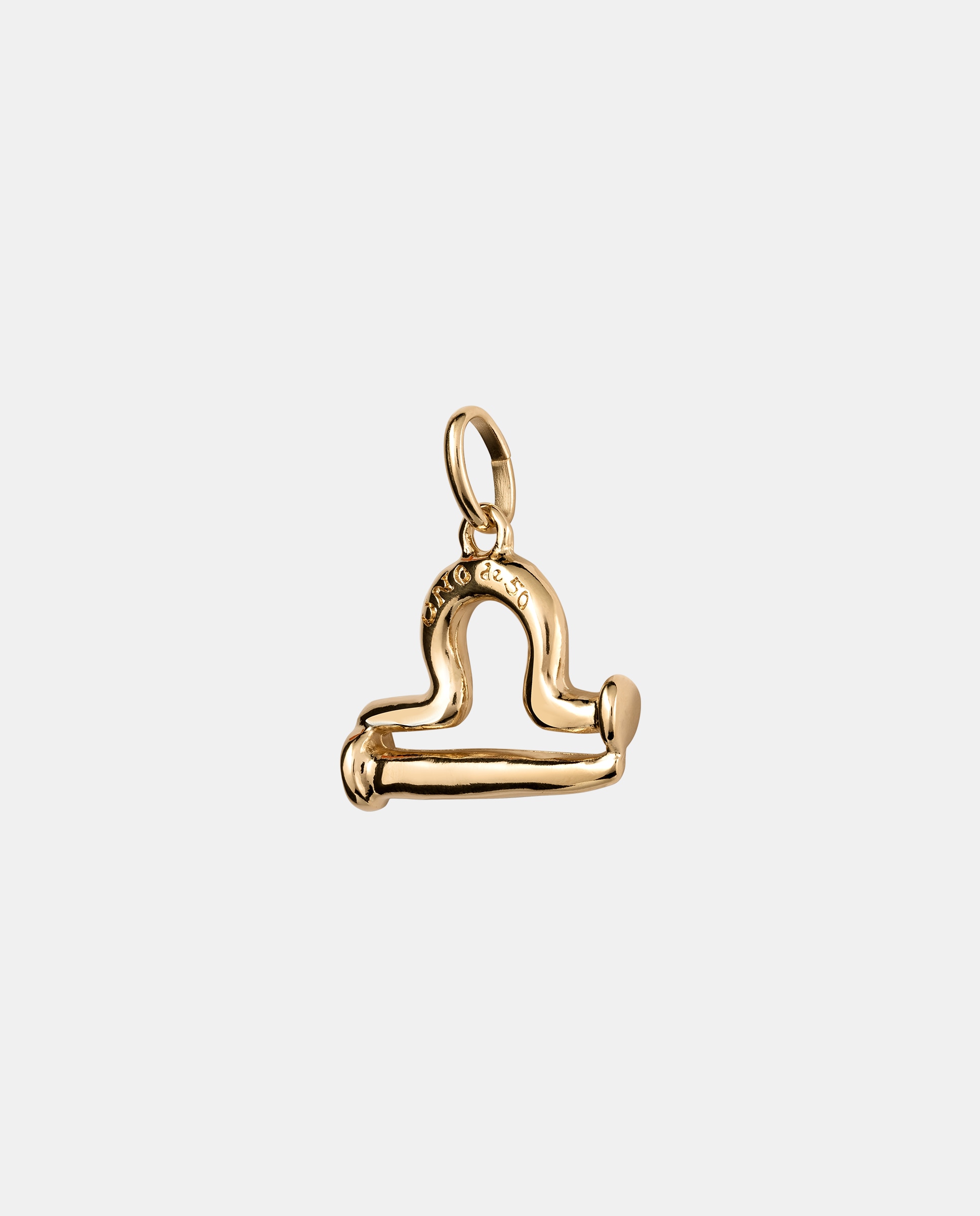 Charm Banhado a Ouro de 18k com Forma de Signo Balança Ouro-2
