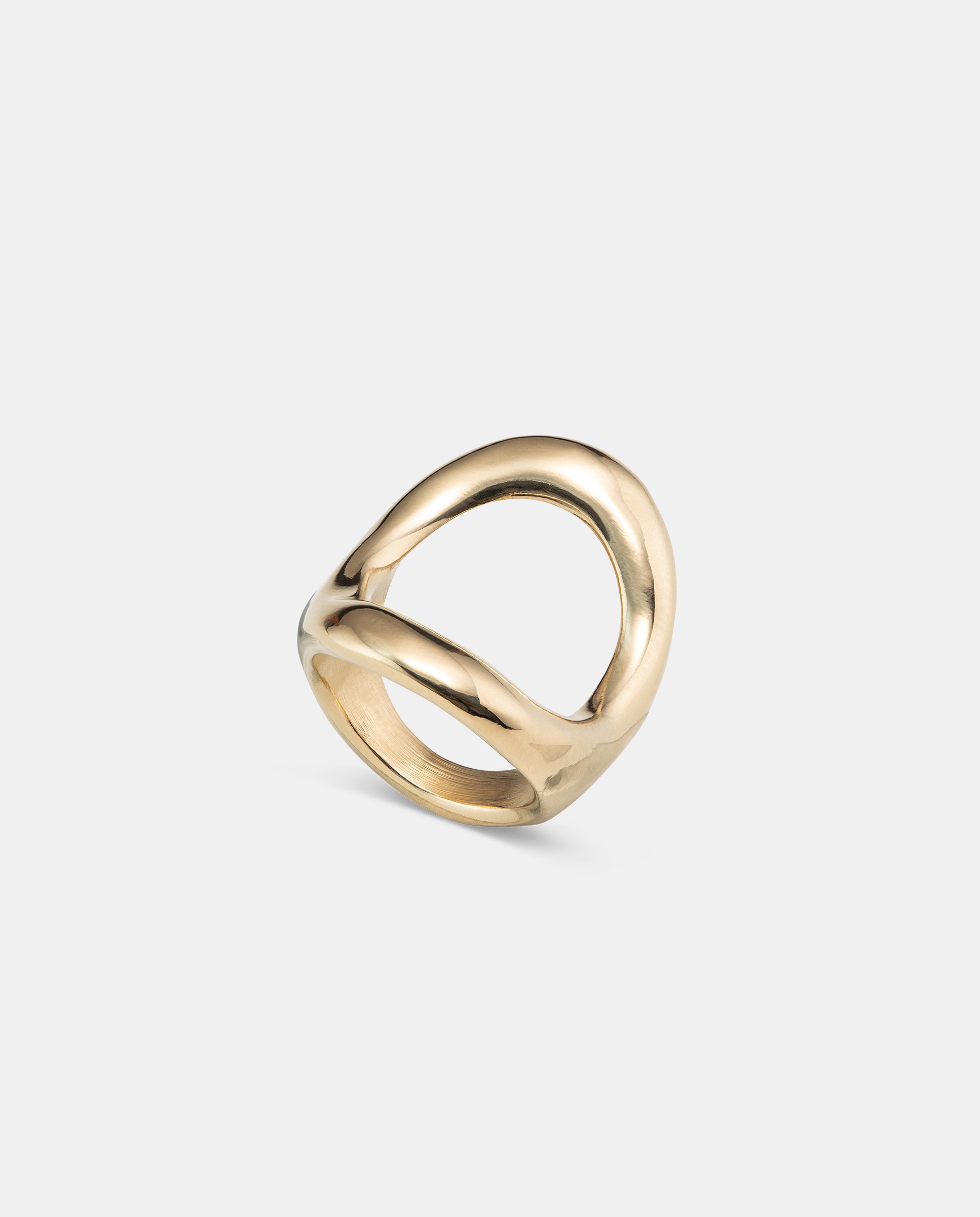 Anel Banhado a Ouro 18k com Óvalo Central Grande Ouro-1