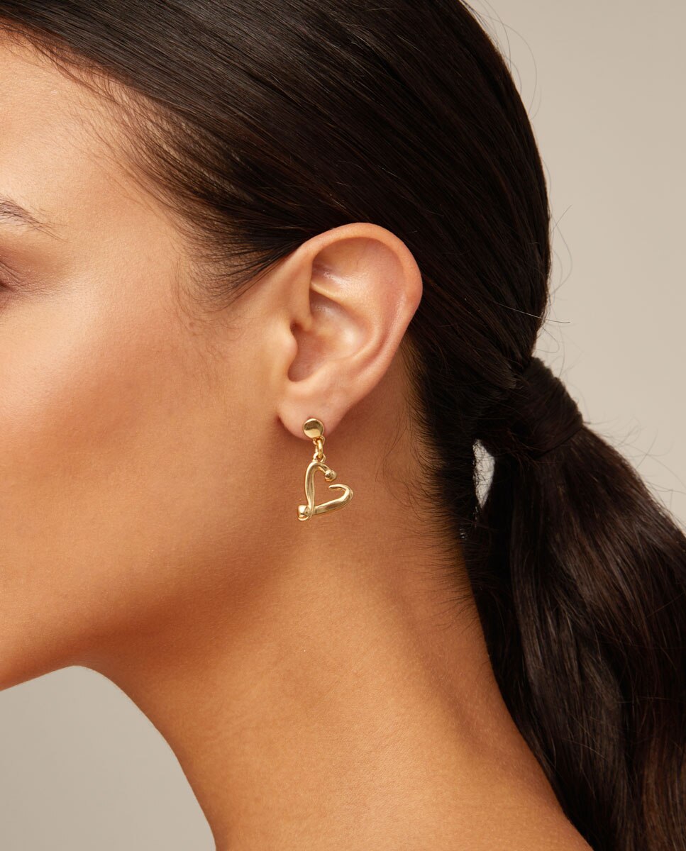 Brincos Banhados em Ouro 18k com Forma de Coração Clavado Ouro-4