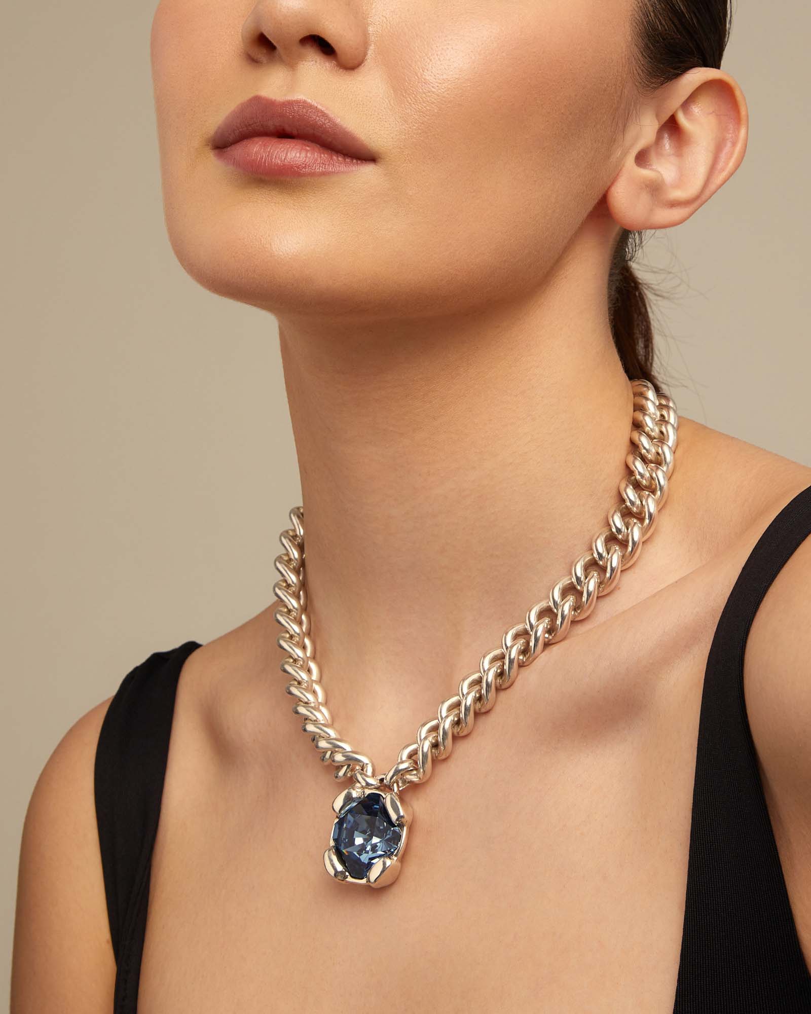 Colar Banhado em Prata de Lei e Cristal Central Azul Prata-6