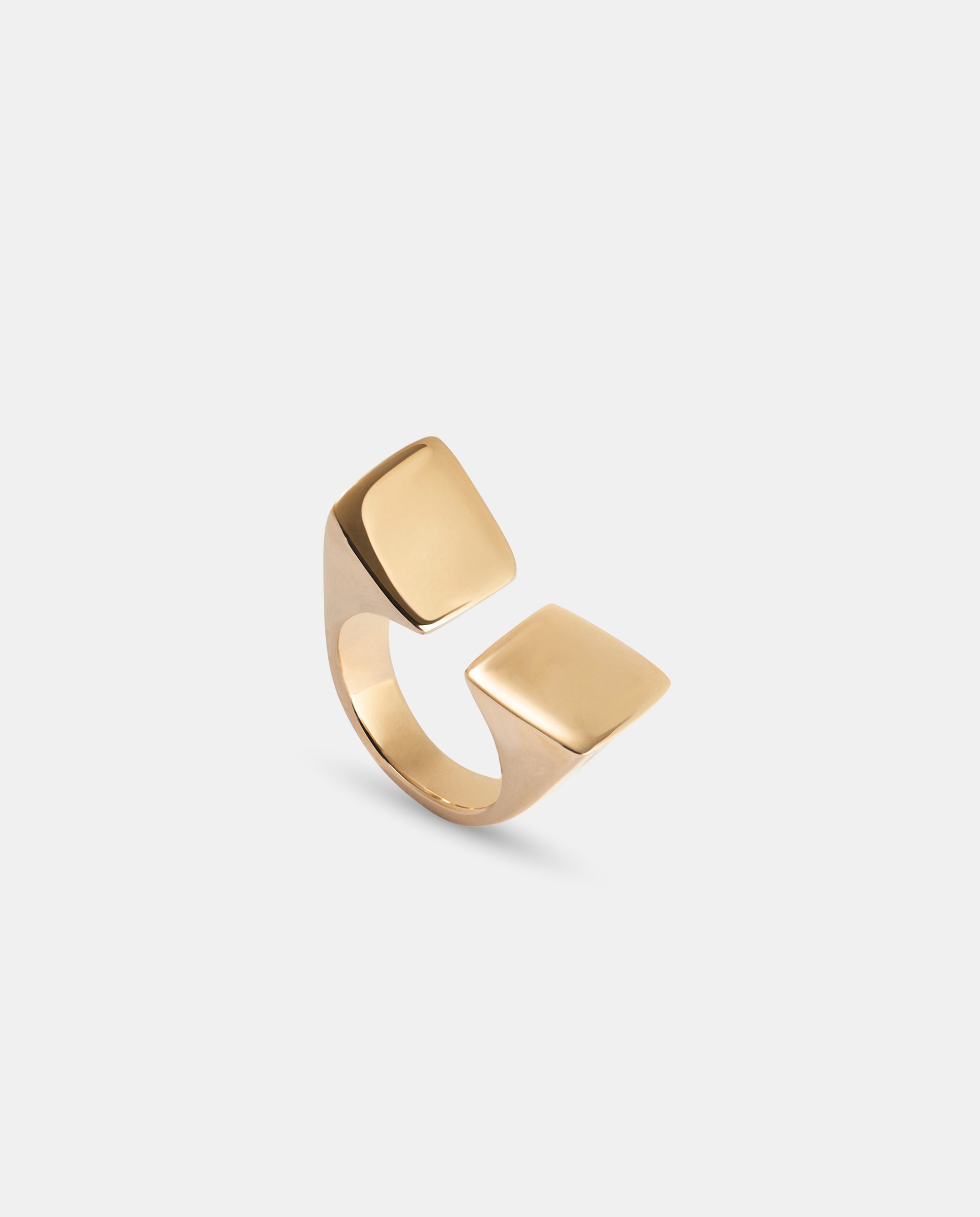 Anel Banhado a Ouro 18k com Acabamento Liso e Forma Quadrada Ouro-4