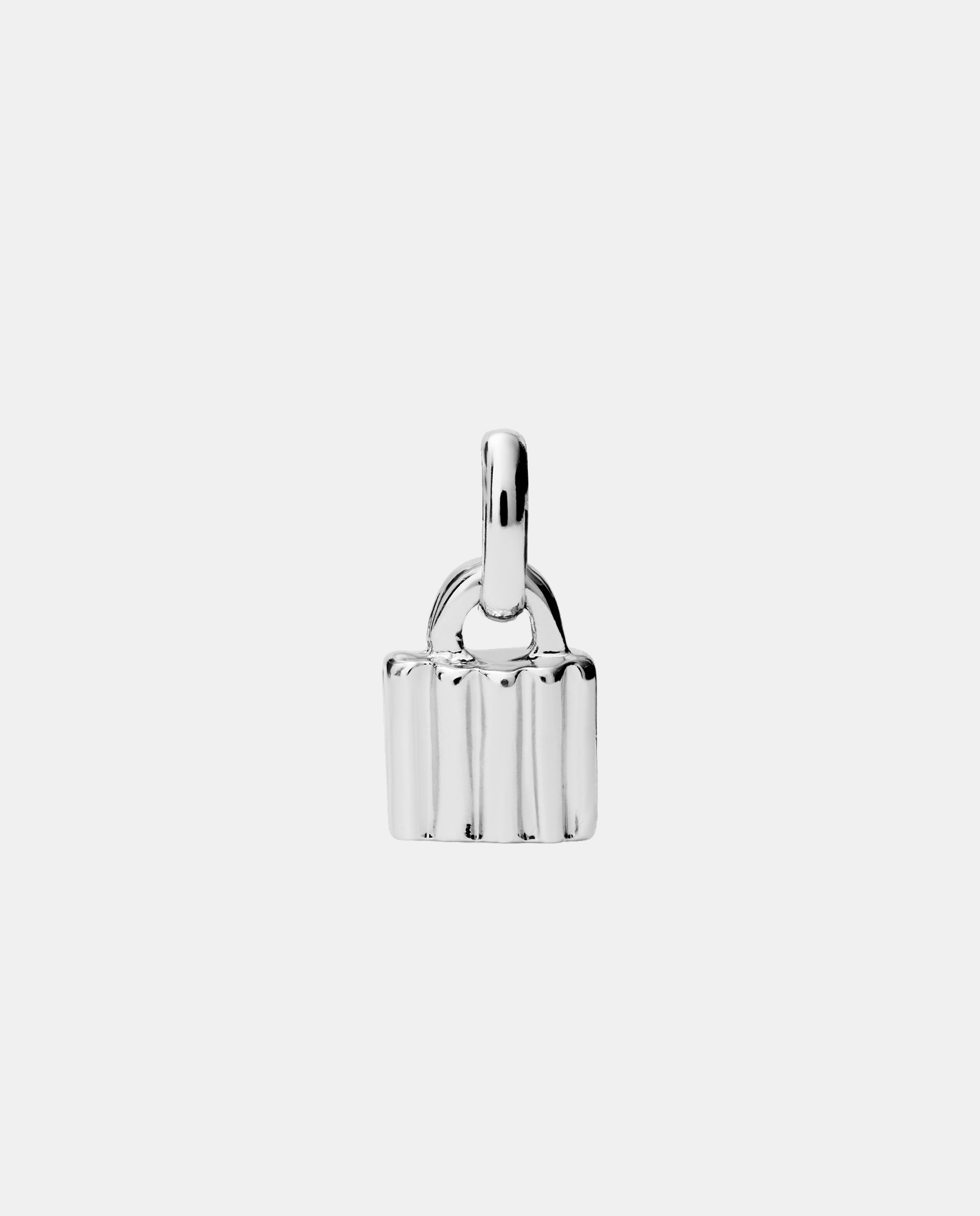 Charm Banhado em Prata de Lei com Forma de Cadeado Prata-1