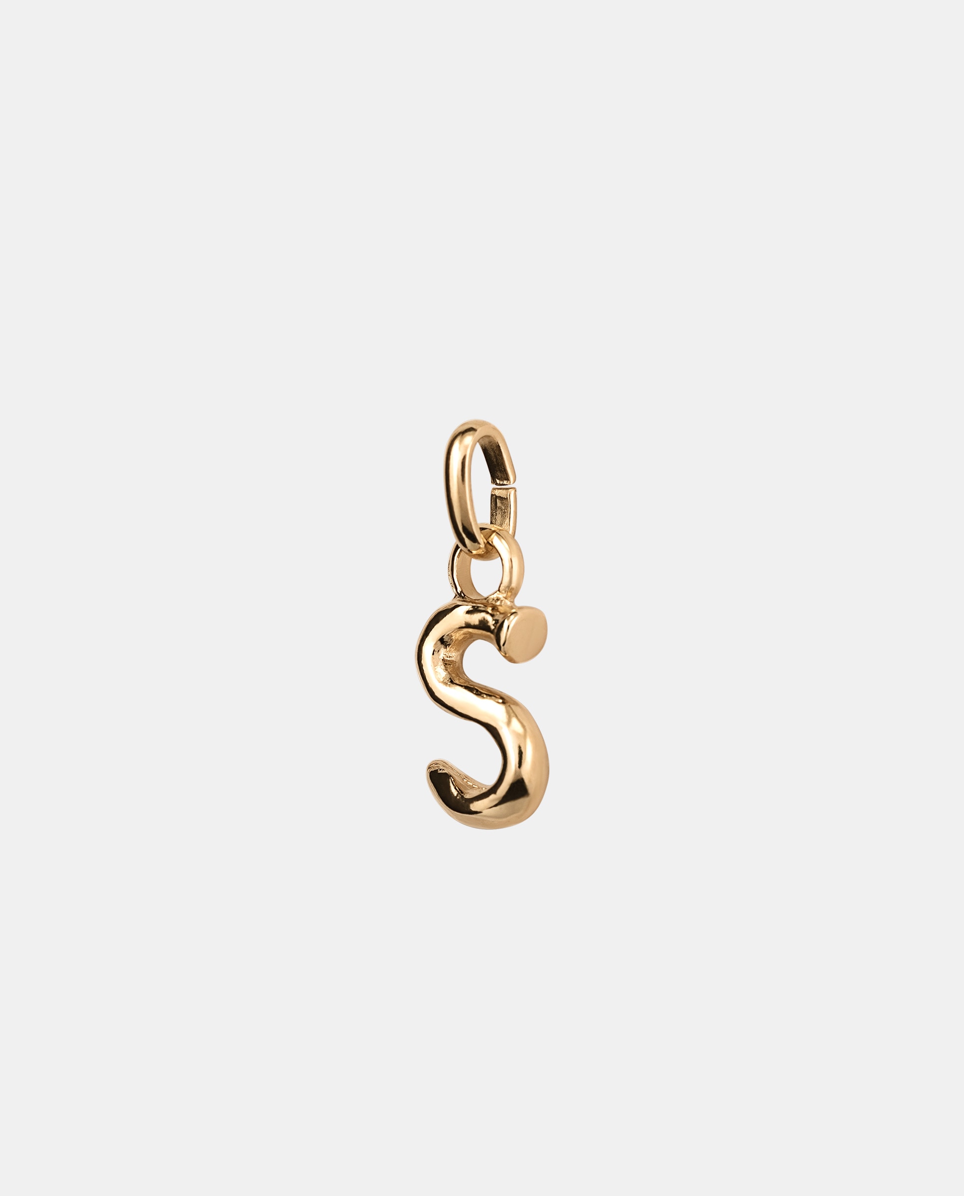 Charm Letra S Pequena Banhado em Ouro 18k Ouro-1