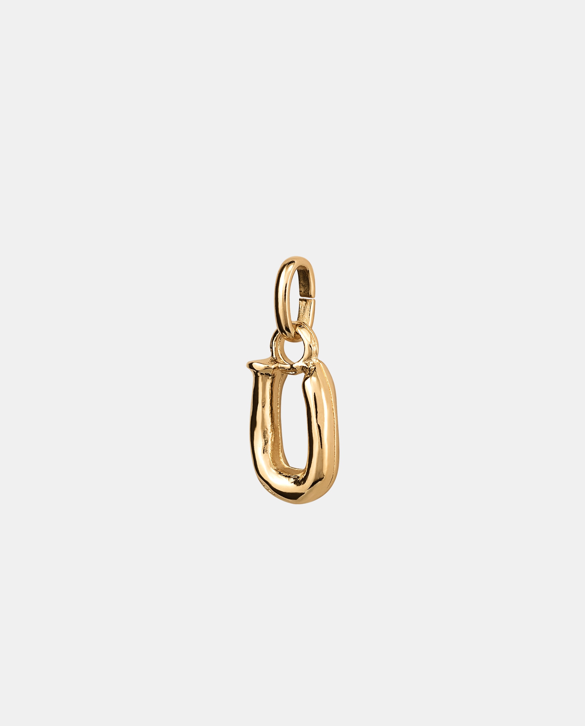 Charm Letra U Pequena Banhado em Ouro 18k Ouro-1