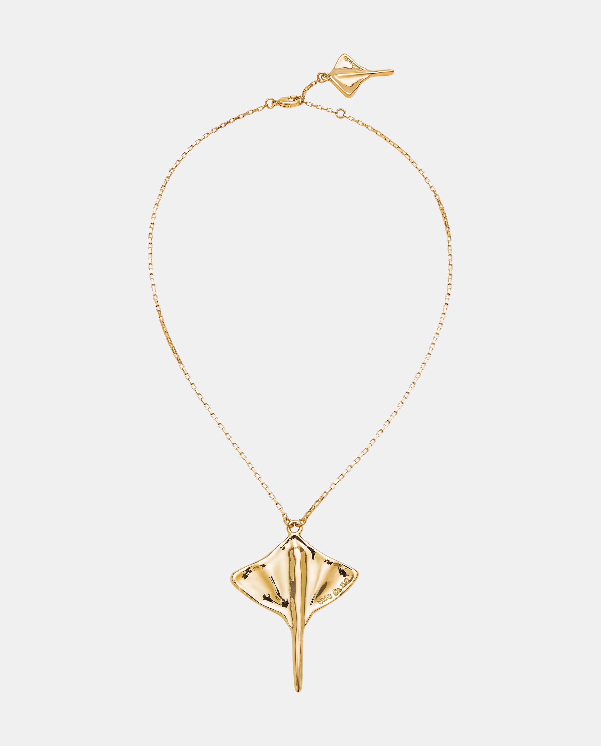 Pendente de Corrente Banhada a Ouro 18k com Figura de Raia Manta Ouro-1