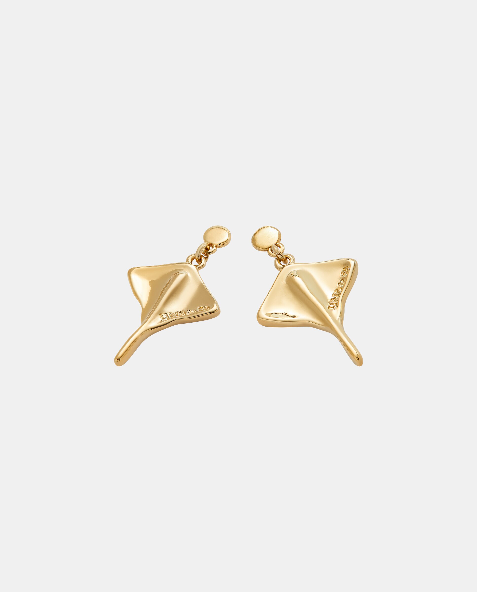 Brincos S com Banho em Ouro de 18k e Forma de Raia Manta Ouro-3