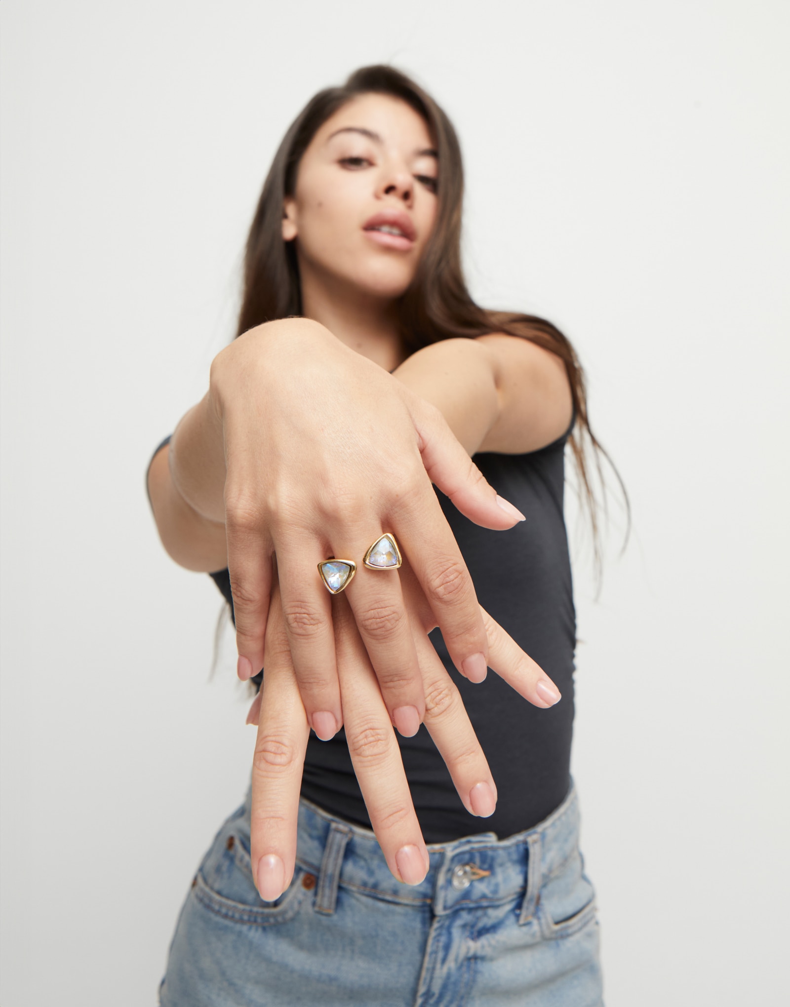 Anel Banhado em 18k com Dois Cristais Facetados Ouro-4