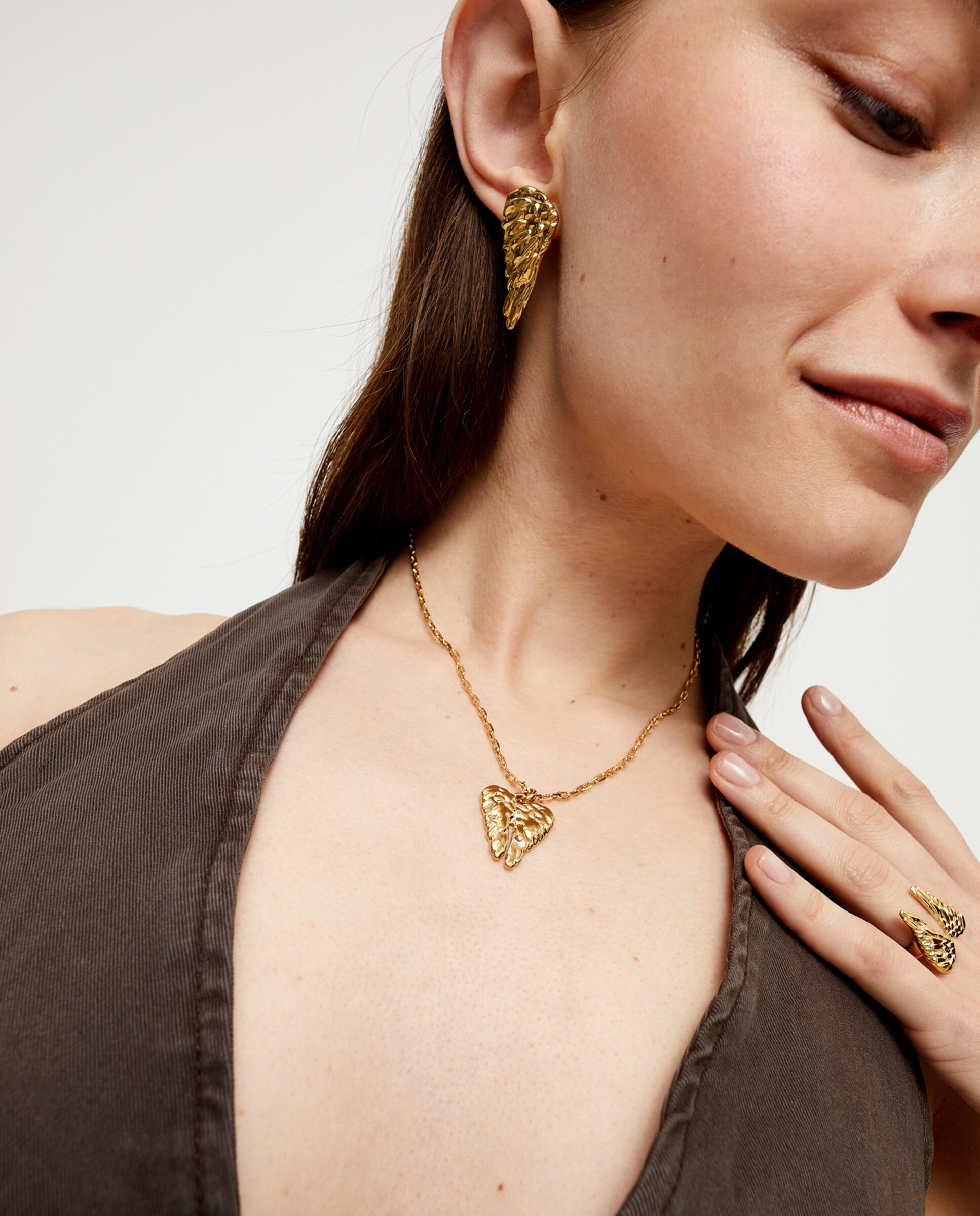 Colar Banhado a Ouro 18k com Detalhe de Asas Ouro-5