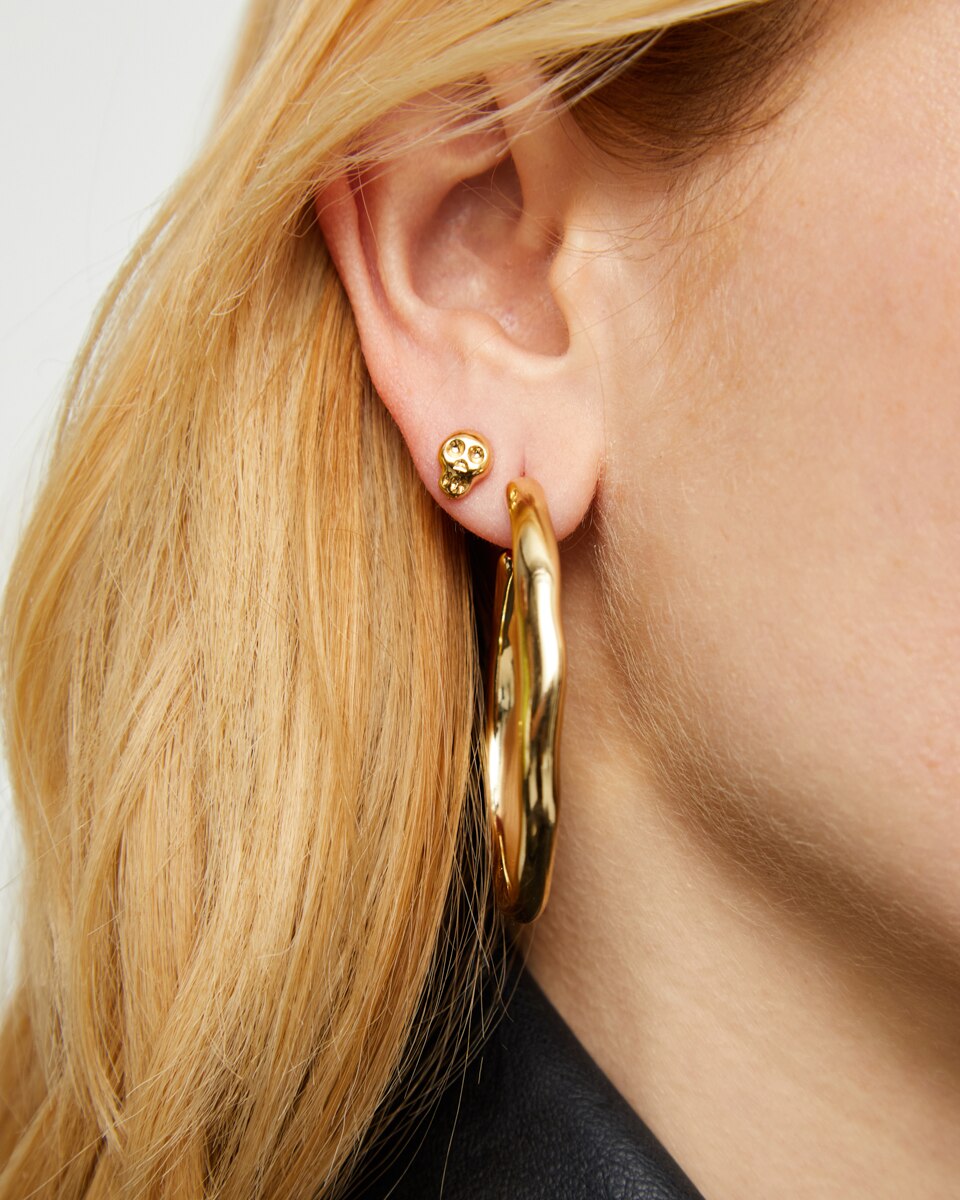 Piercing Banhado a Ouro 18k em Forma de Caveira Ouro-4