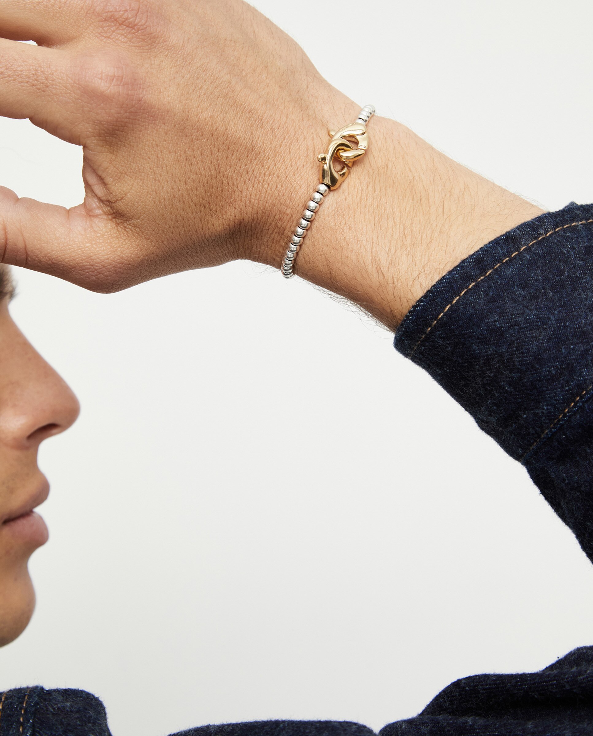 Pulseira de Bolas Pequenas Banhada em Prata de Lei com Detalhe de Mosquetão Banhado em Ouro 18k Prata-6