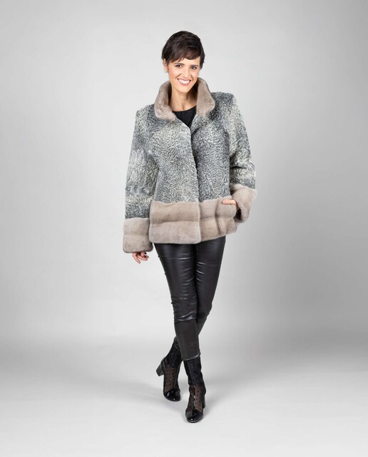 Imagem 0 de Casaco em Pelo de Astracã com Detalhes de Vison