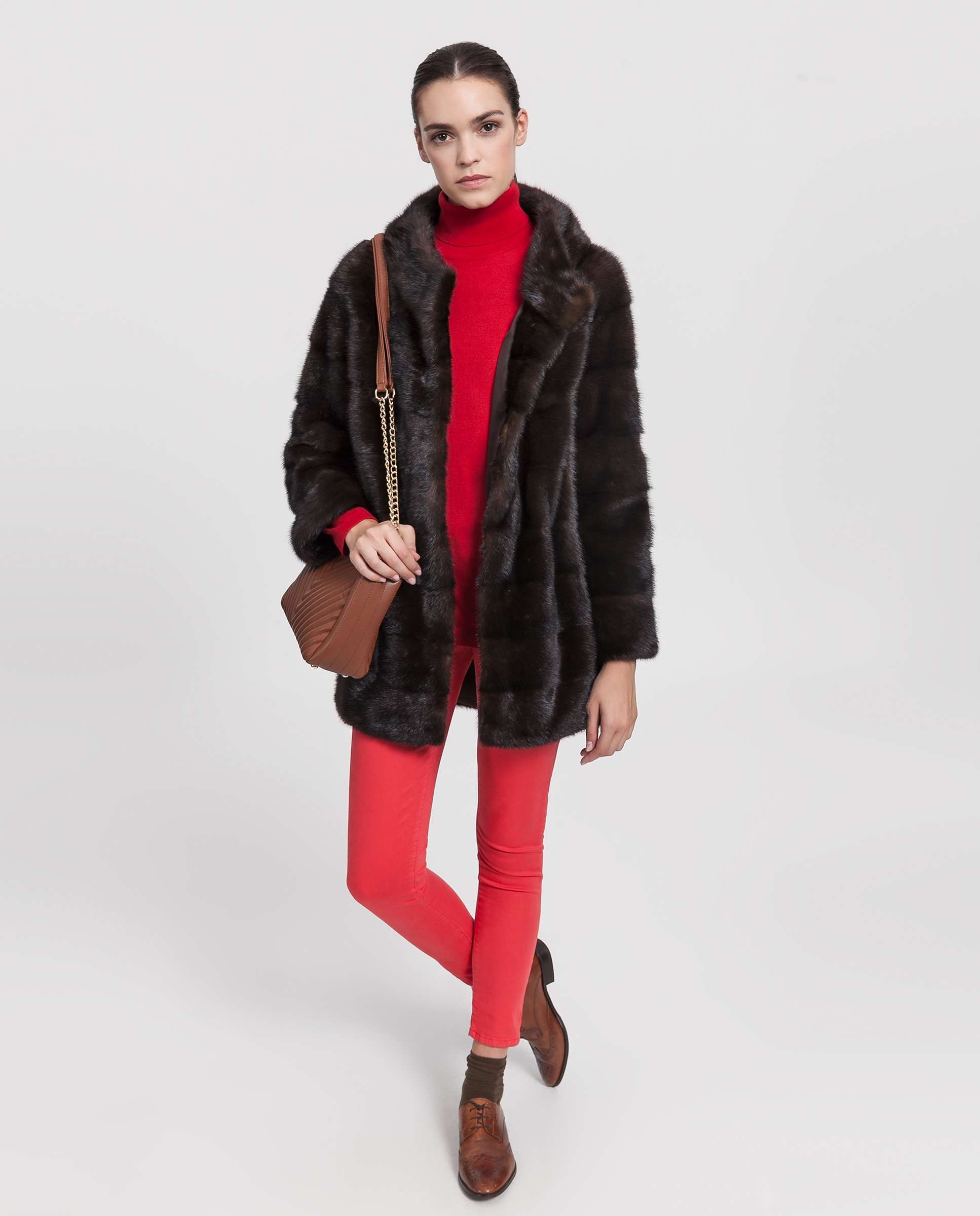 Sobretudo em Pelo de Vison com Gola À Barco Castanho-escuro-4