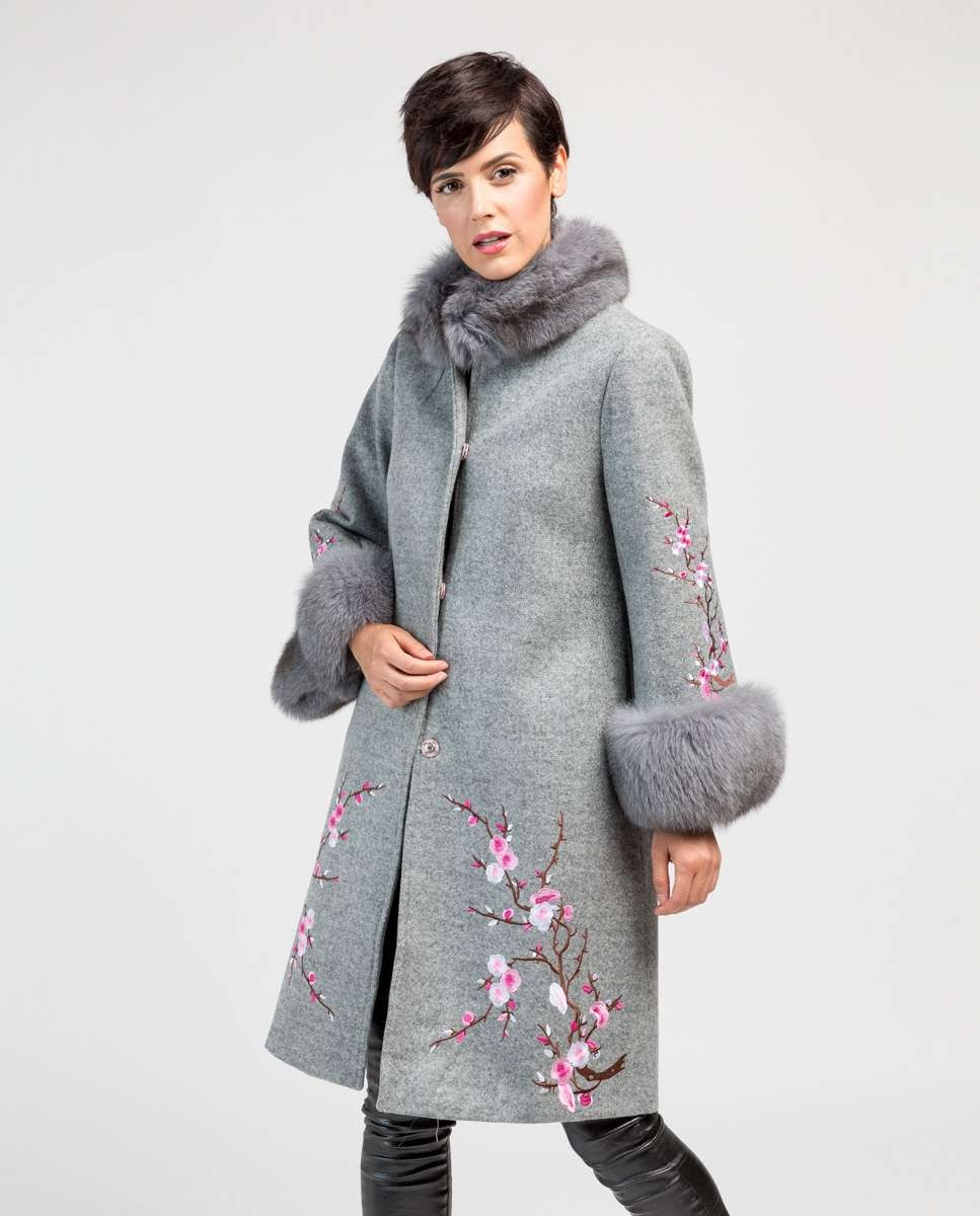 Imagem 0 de Sobretudo de Pano em Tecido Cashmere com Detalhes de Raposa