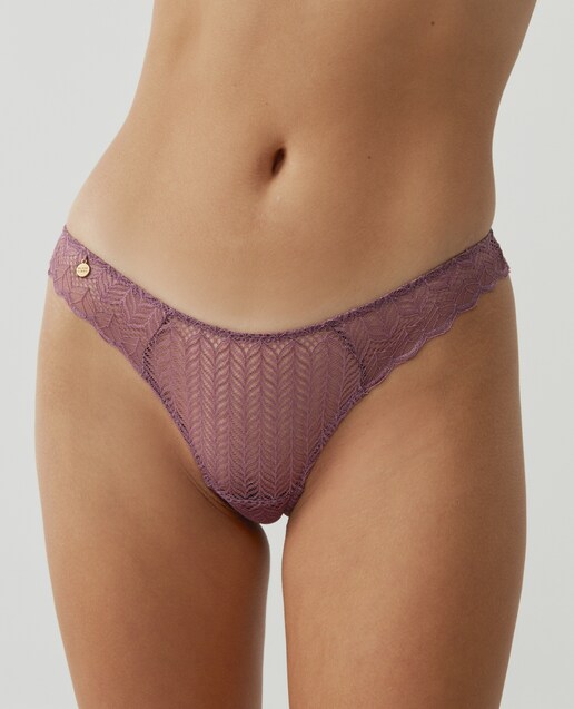 Imagem 0 de Cueca de Renda com Detalhe de Blonda na Cintura