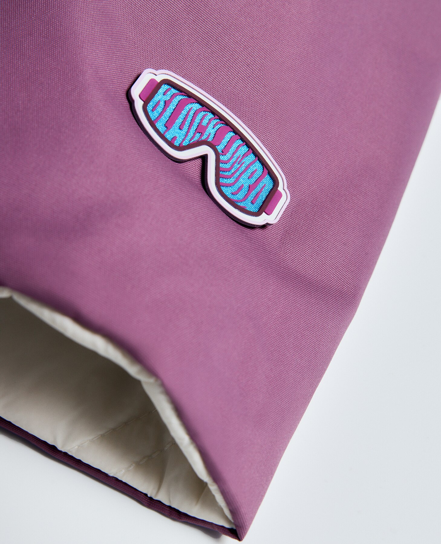 Blusão Acolchoado Reversível com Gola Levantada Creme-6