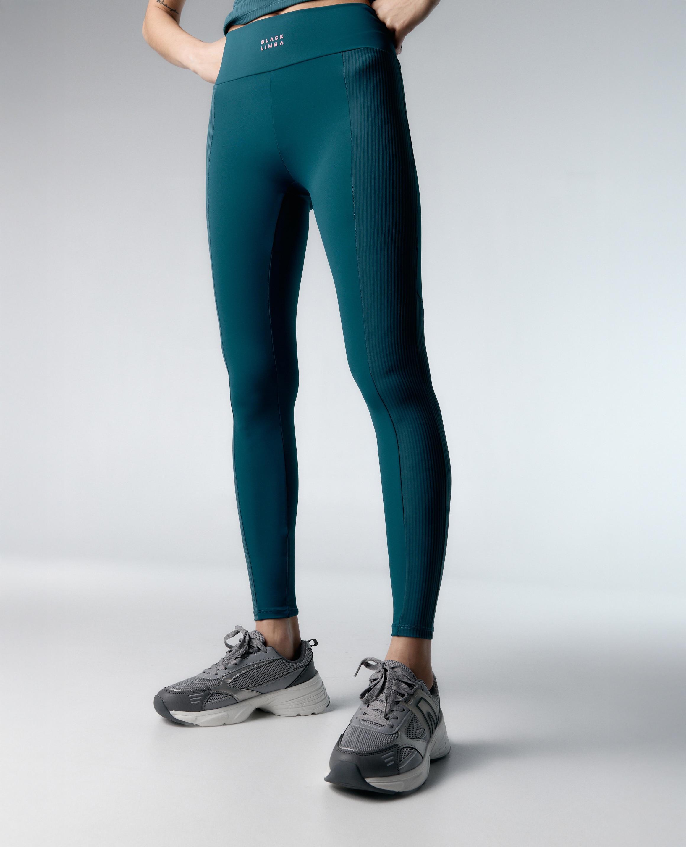 Imagem 0 de Calças Desportivas de Canelado de Média Sustentação