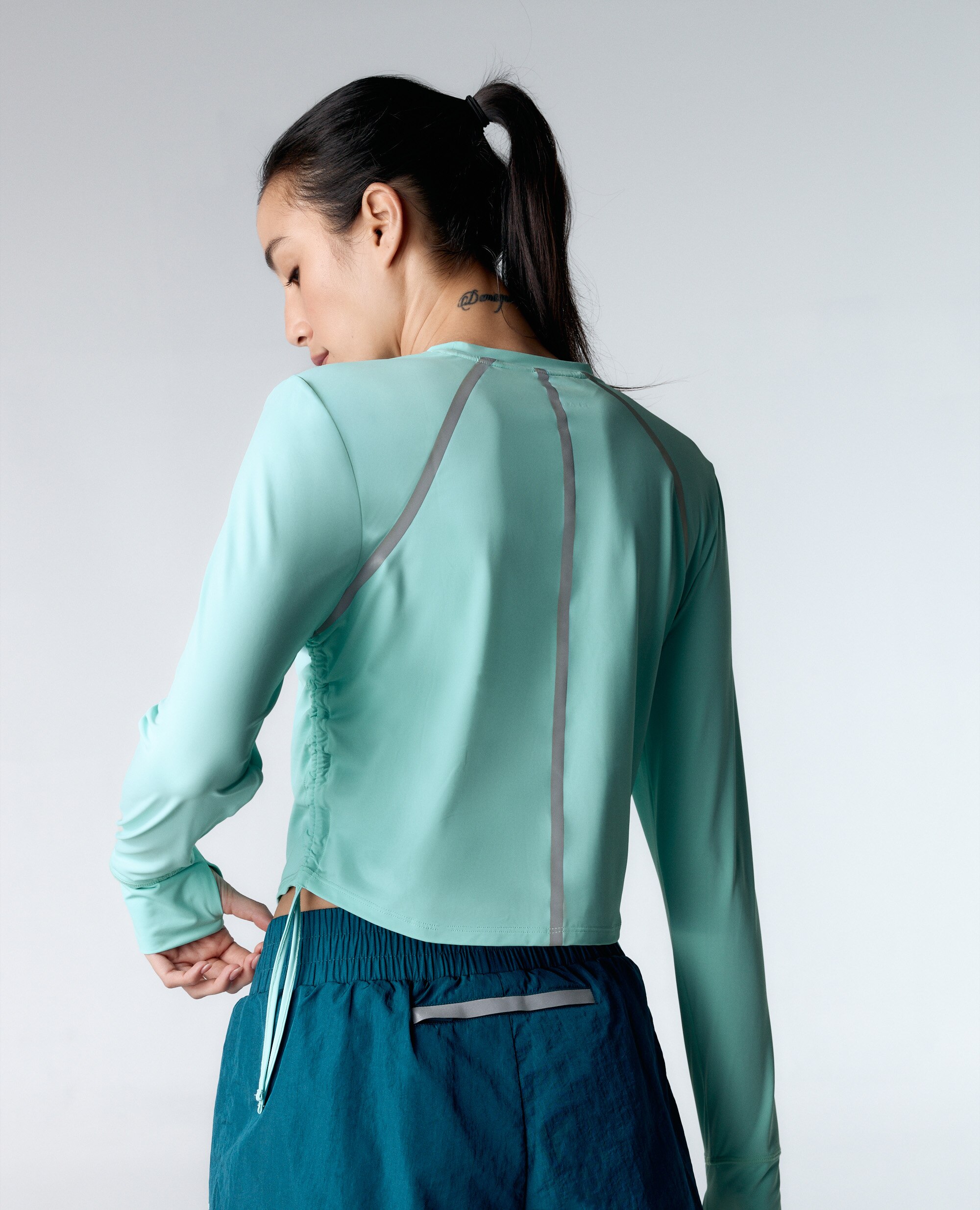 T-shirt Desportiva com Tecido Efeito Cooling e Proteção Solar Verde-menta-2