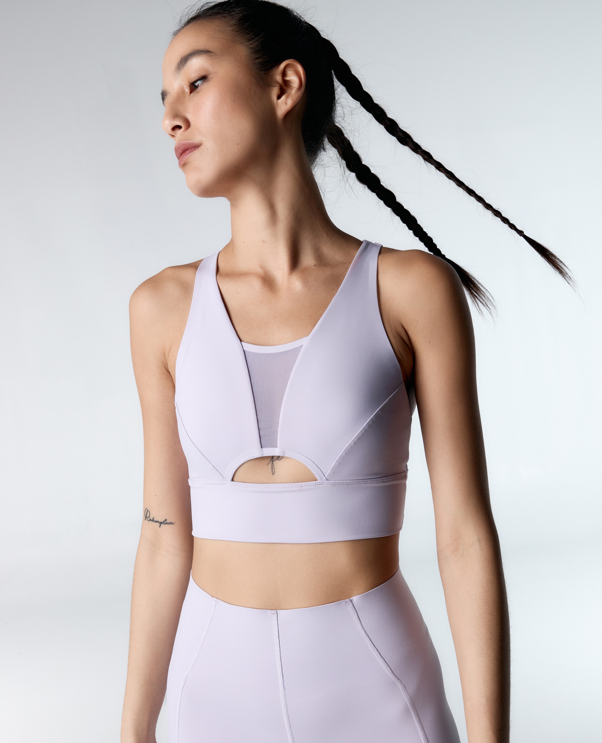 Imagem 0 de Soutien Desportivo com Decote Halter de Sustentação Média