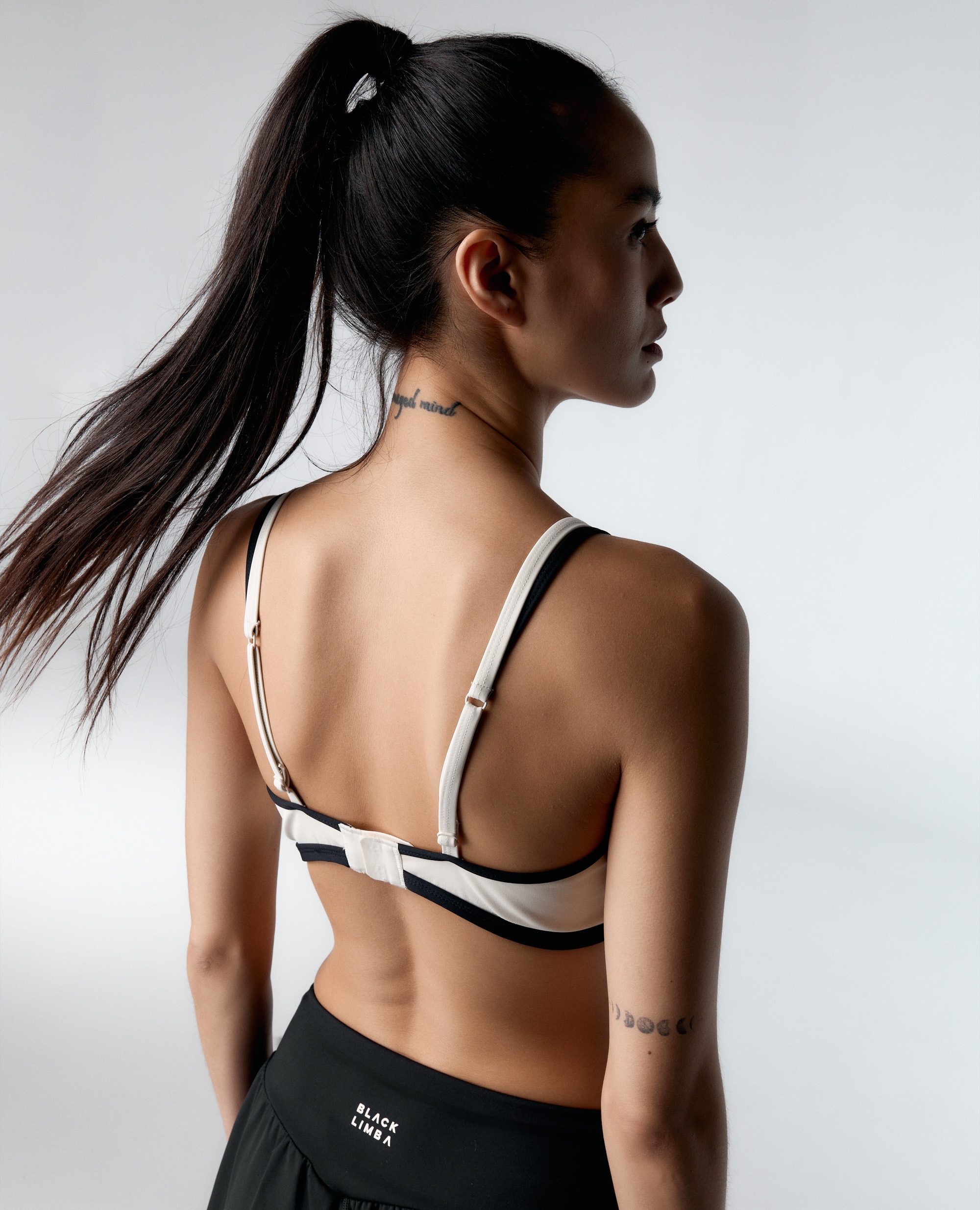 Soutien Desportivo Compressivo de Sustentação Baixa Preto / Branco-2