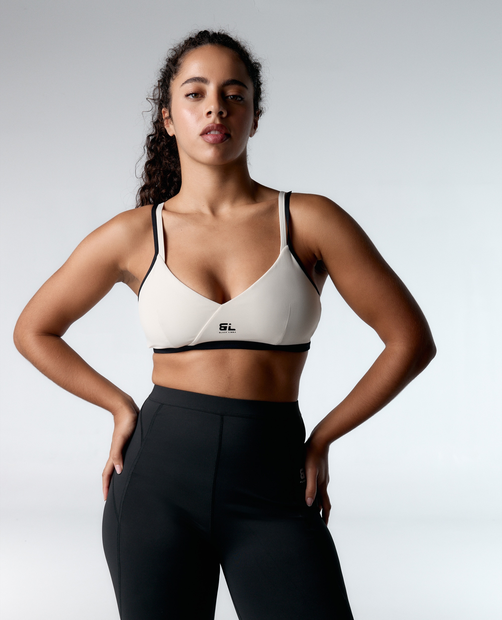Soutien Desportivo Compressivo de Sustentação Baixa Preto / Branco-7