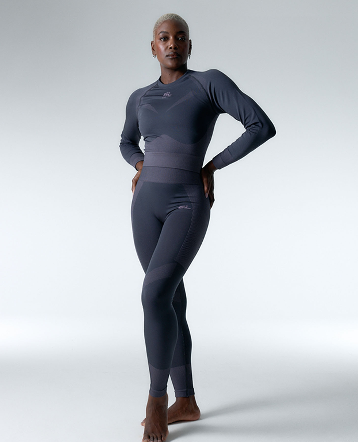 T-shirt Desportiva com Tecido Seamless Compressivo Cinzento-4