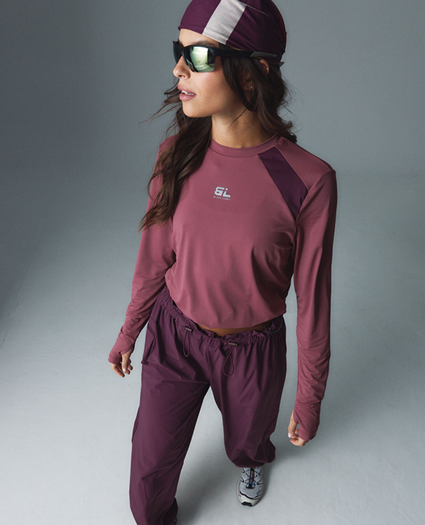 T-shirt Desportiva Cropped com Painéis Semitransparentes Rosa-6