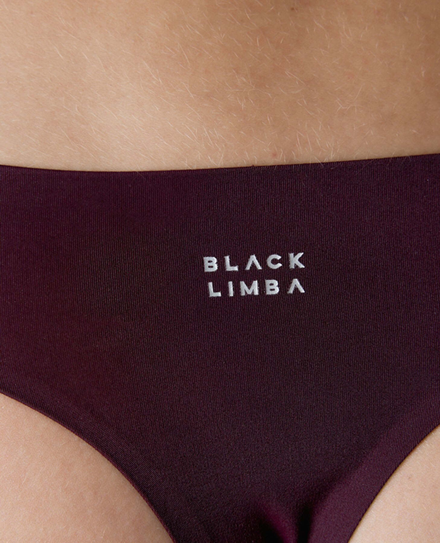Cueca de Microfibra sem Costuras Bordeaux-3