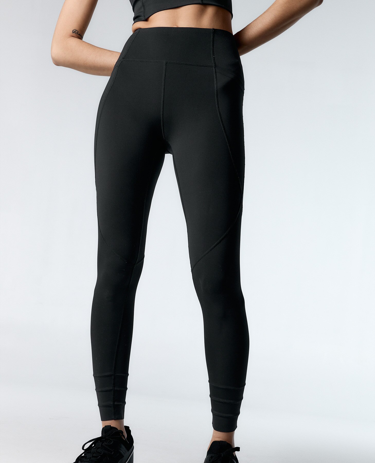 Imagem 0 de Leggings Desportivos Recortáveis e Compressivos