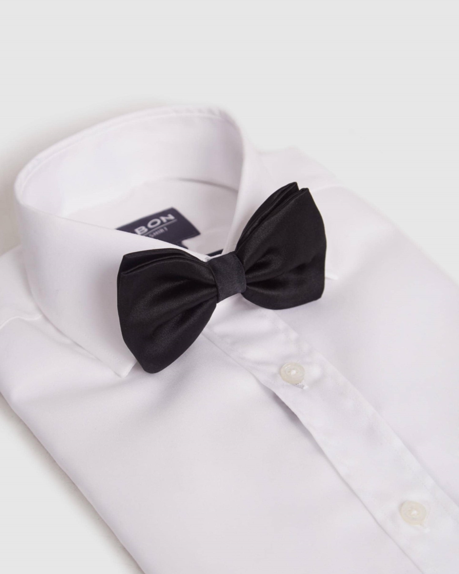 Imagem 0 de Laço Clássico de Seda em Preto