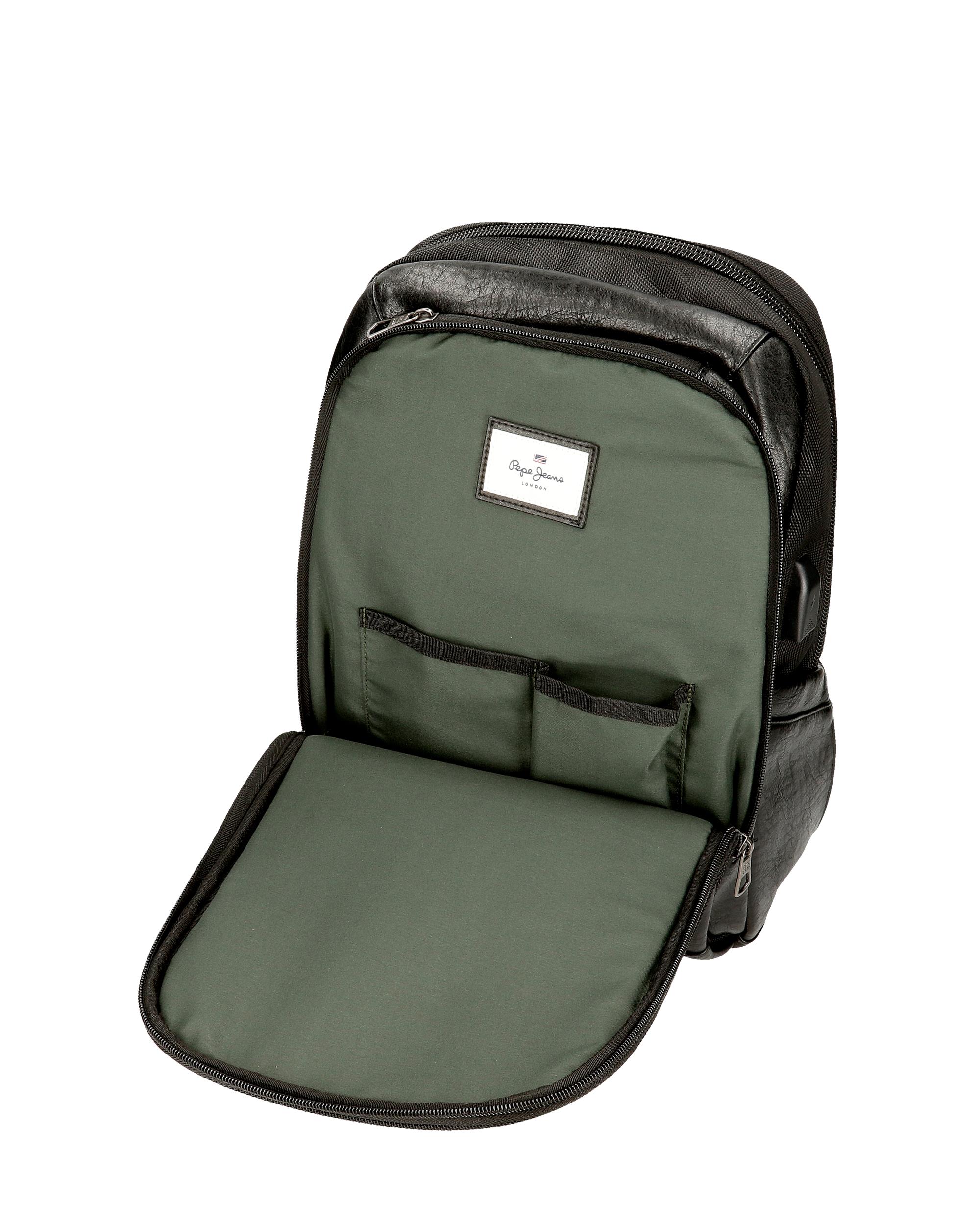 Mochila Adaptável Pepe Jeans Horley com Dois Compartimentos em Preto Preto-6