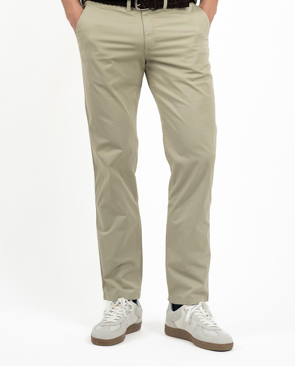 Imagem 0 de Calças Chino Regular com Bolsos