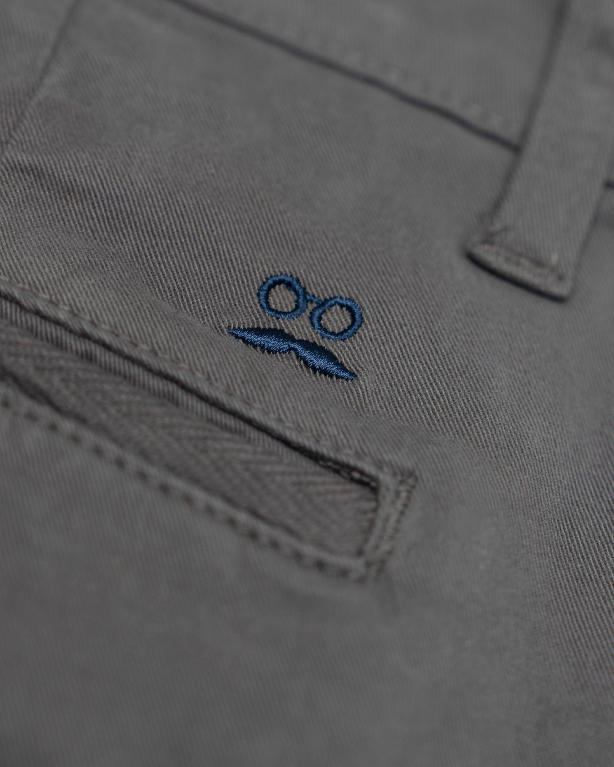 Calças Chino Slim com Bolsos Taupe-4