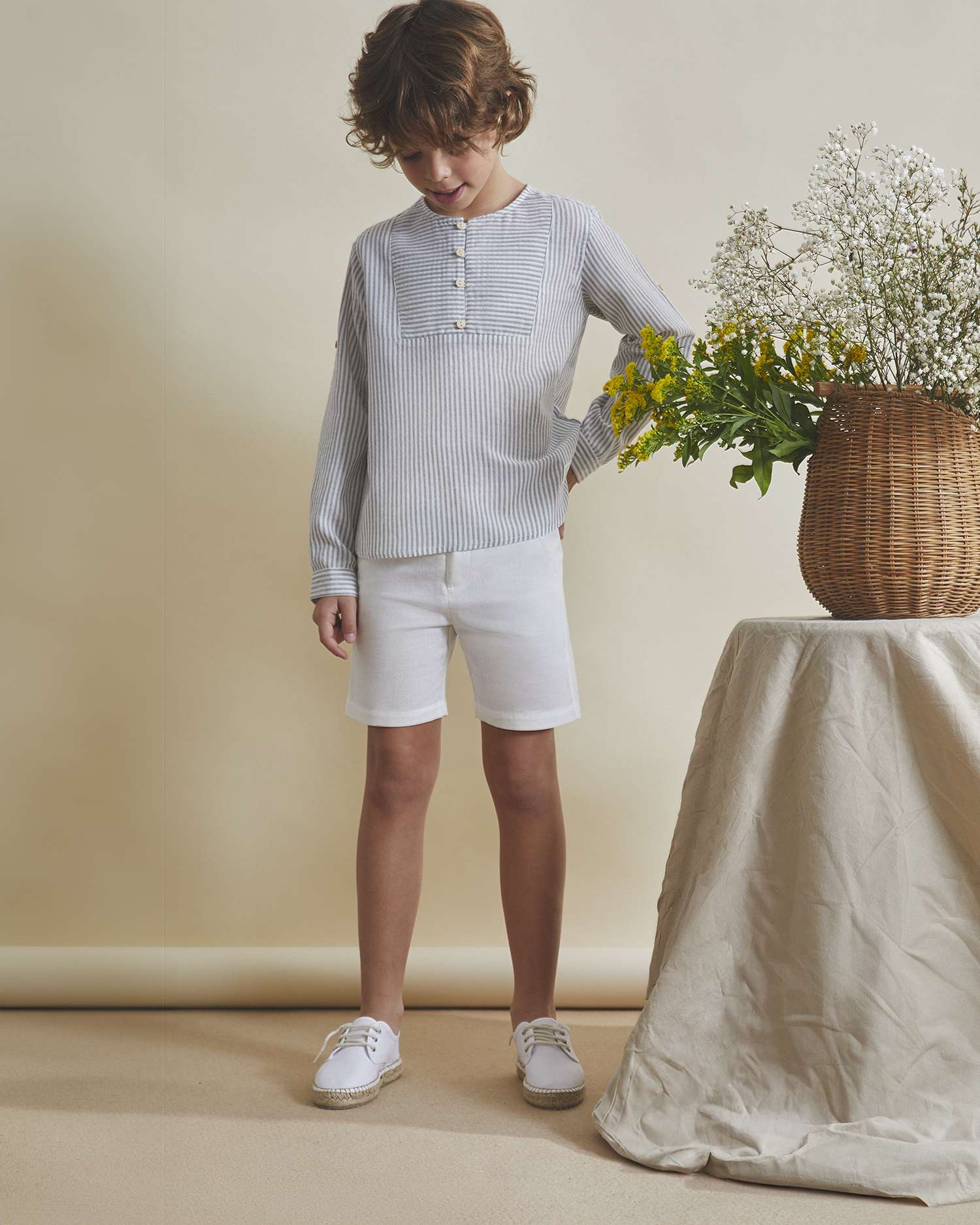 Camisa Infantil de Manga Comprida com Estampado Às Riscas Branco-1