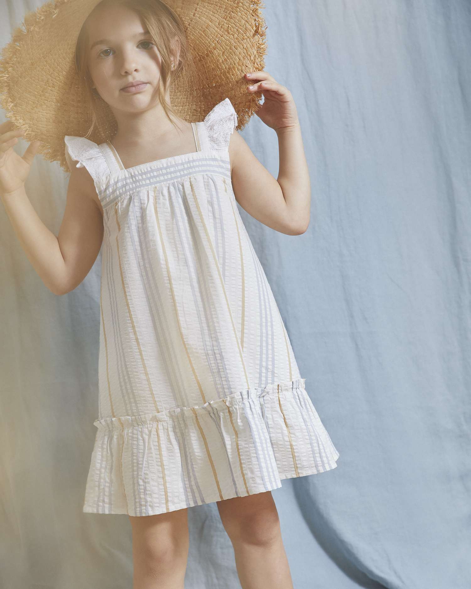 Vestido Infantil com Folhos e Estampado Às Riscas Branco-1
