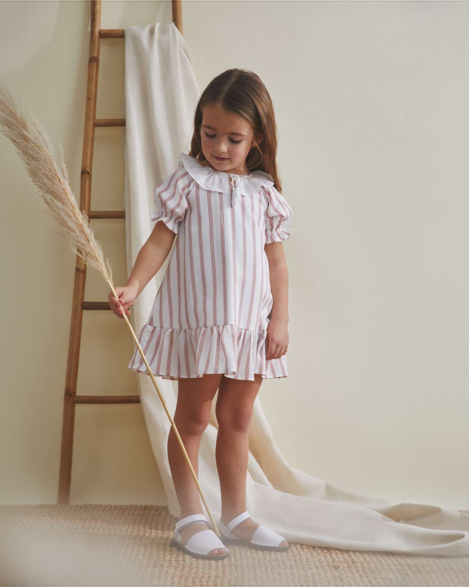 Vestido para Bebé Às Riscas com Gola em Conjunto Dadati Branco-1