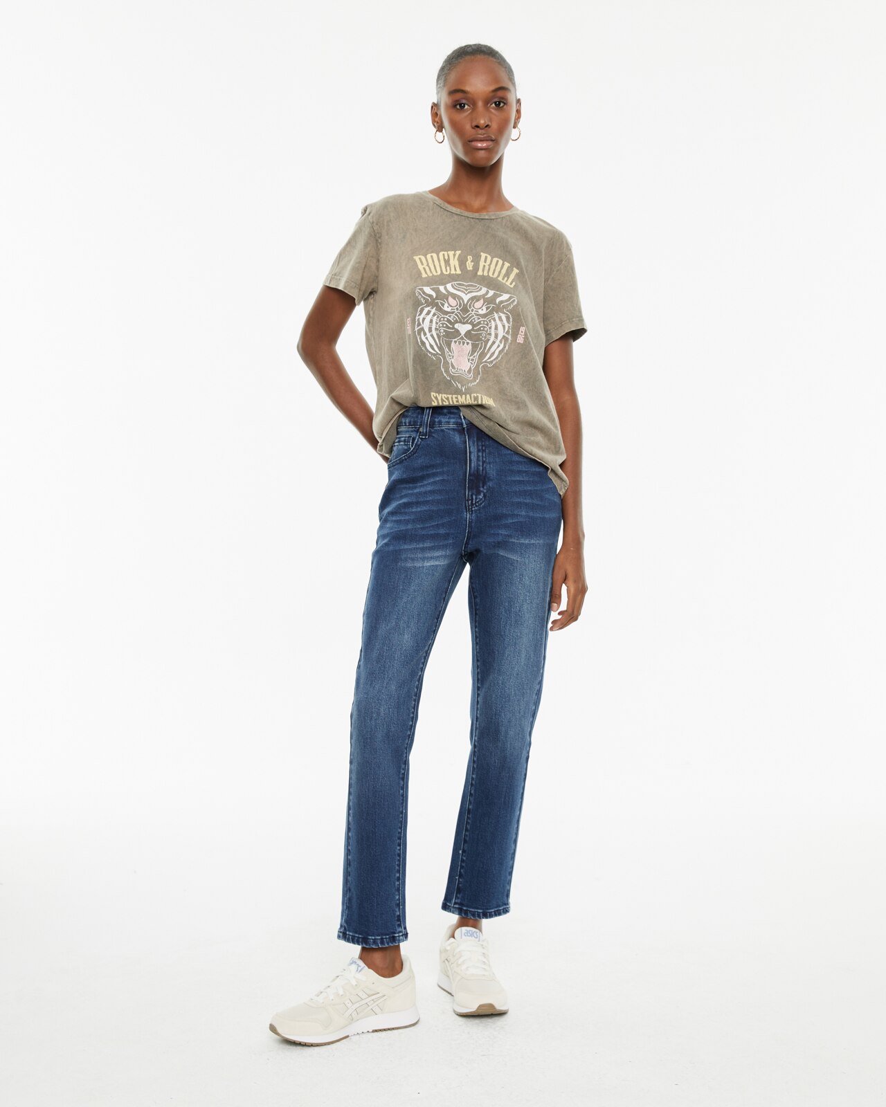 T-shirt de Algodão Orgânico com Ilustração Frontal Bege-3