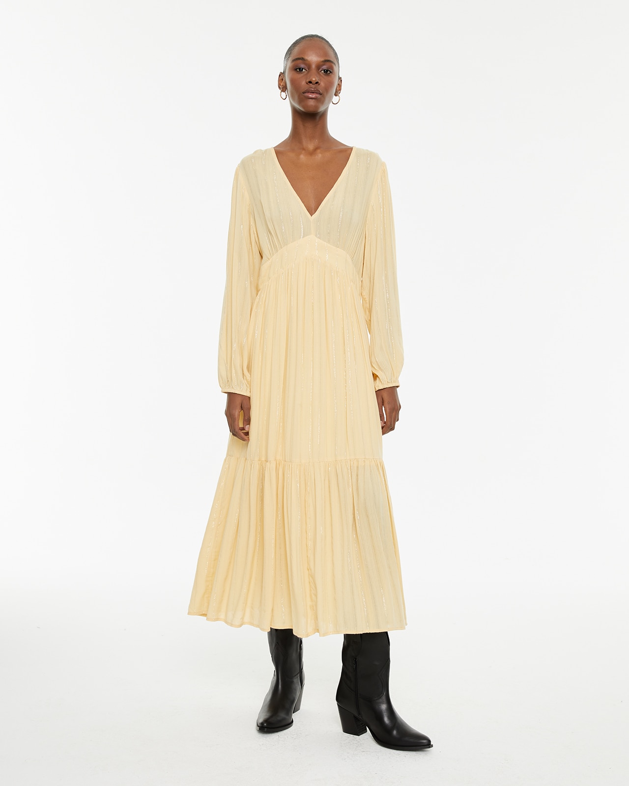 Vestido com Detalhes Lurex e Decote em V Amarelo-1