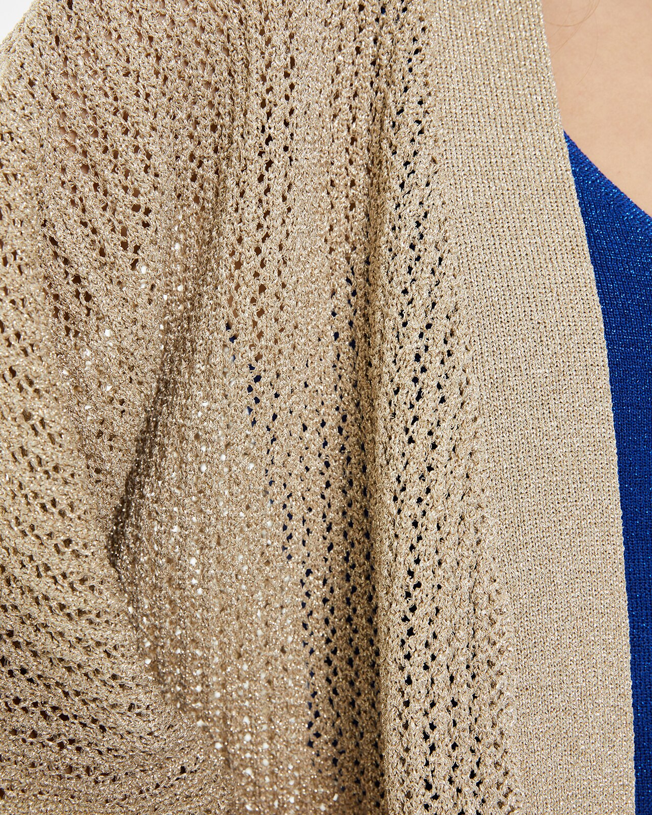 Kimono Comprido de Malha Perfurada de Lurex Bege-5