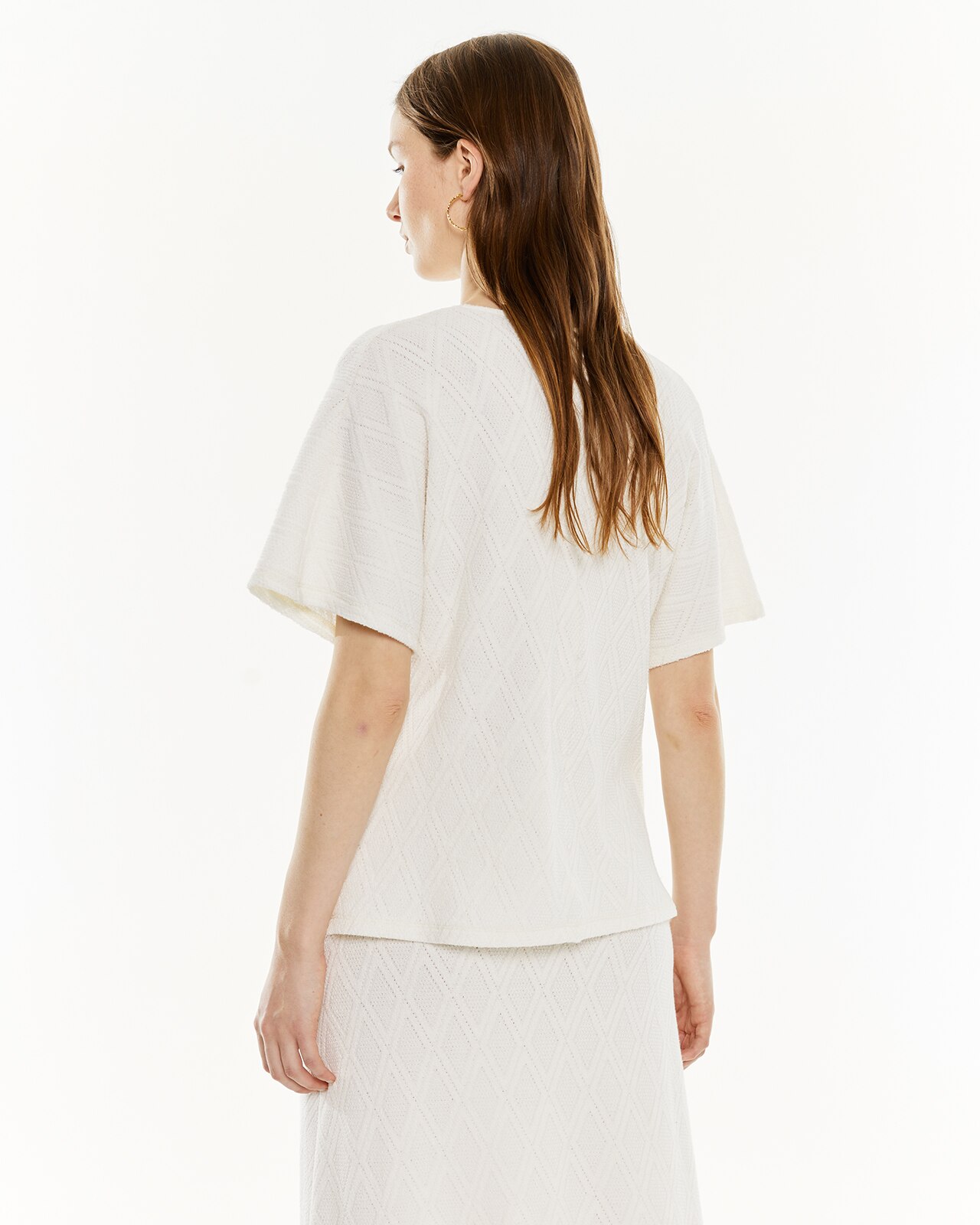 T-shirt em Tecido de Fantasia e Decote em V Branco-2
