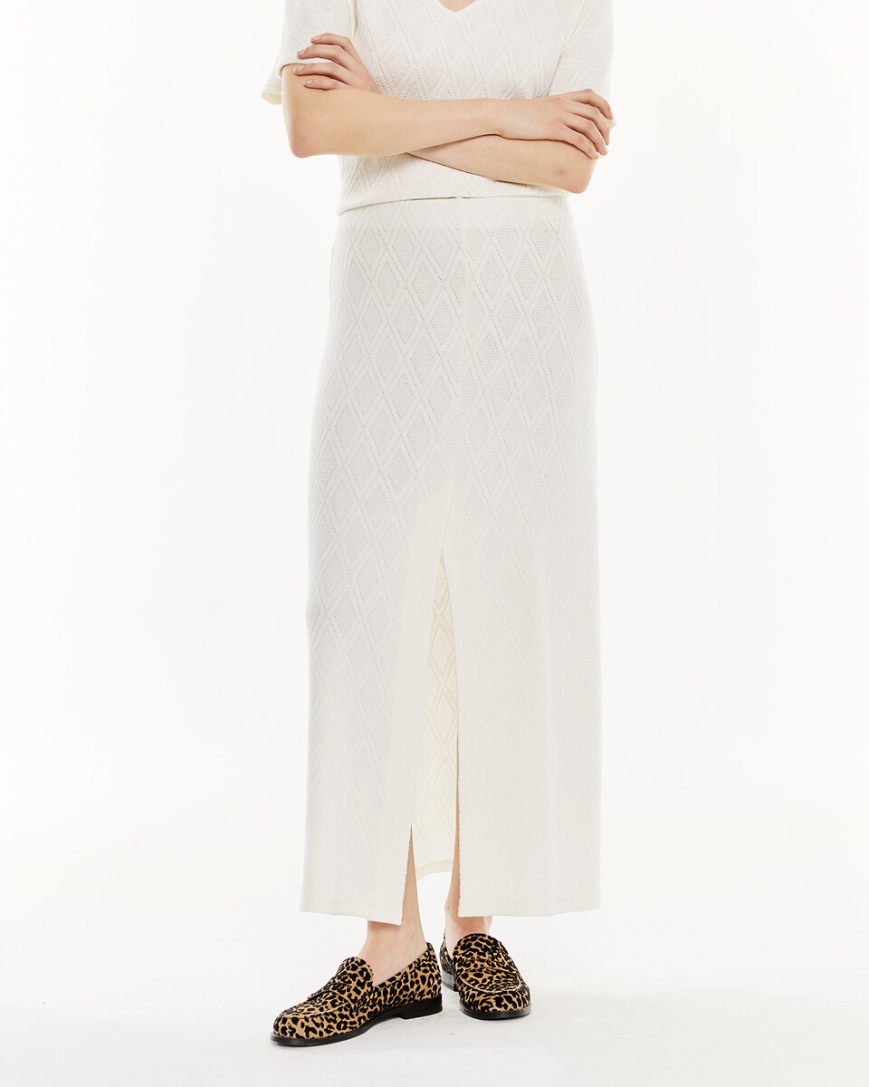 Saia com Elástico na Cintura e Abertura Frontal Branco-3