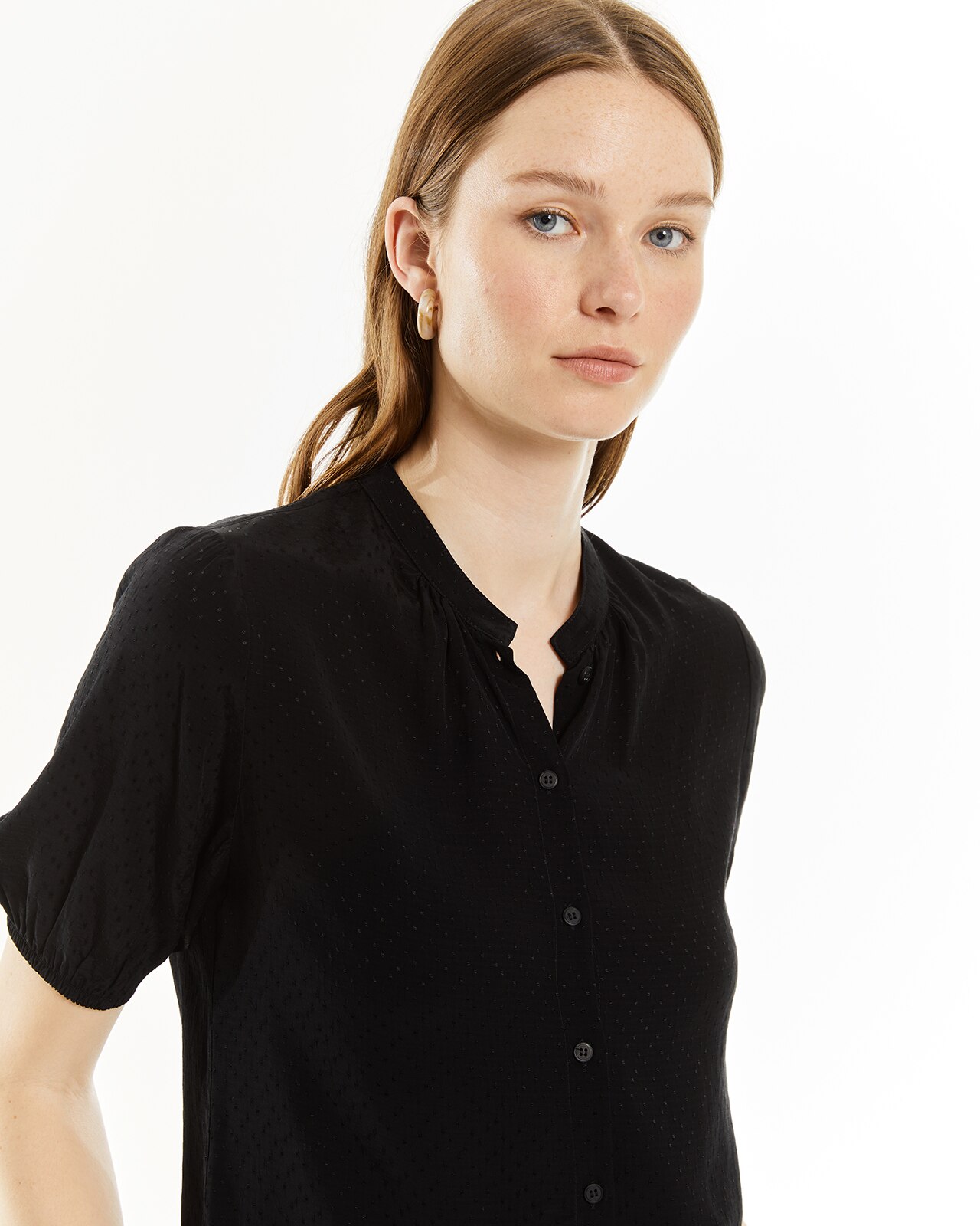 Camisa com Decote Redondo e Mangas Abalonadas com Elástico Preto-4