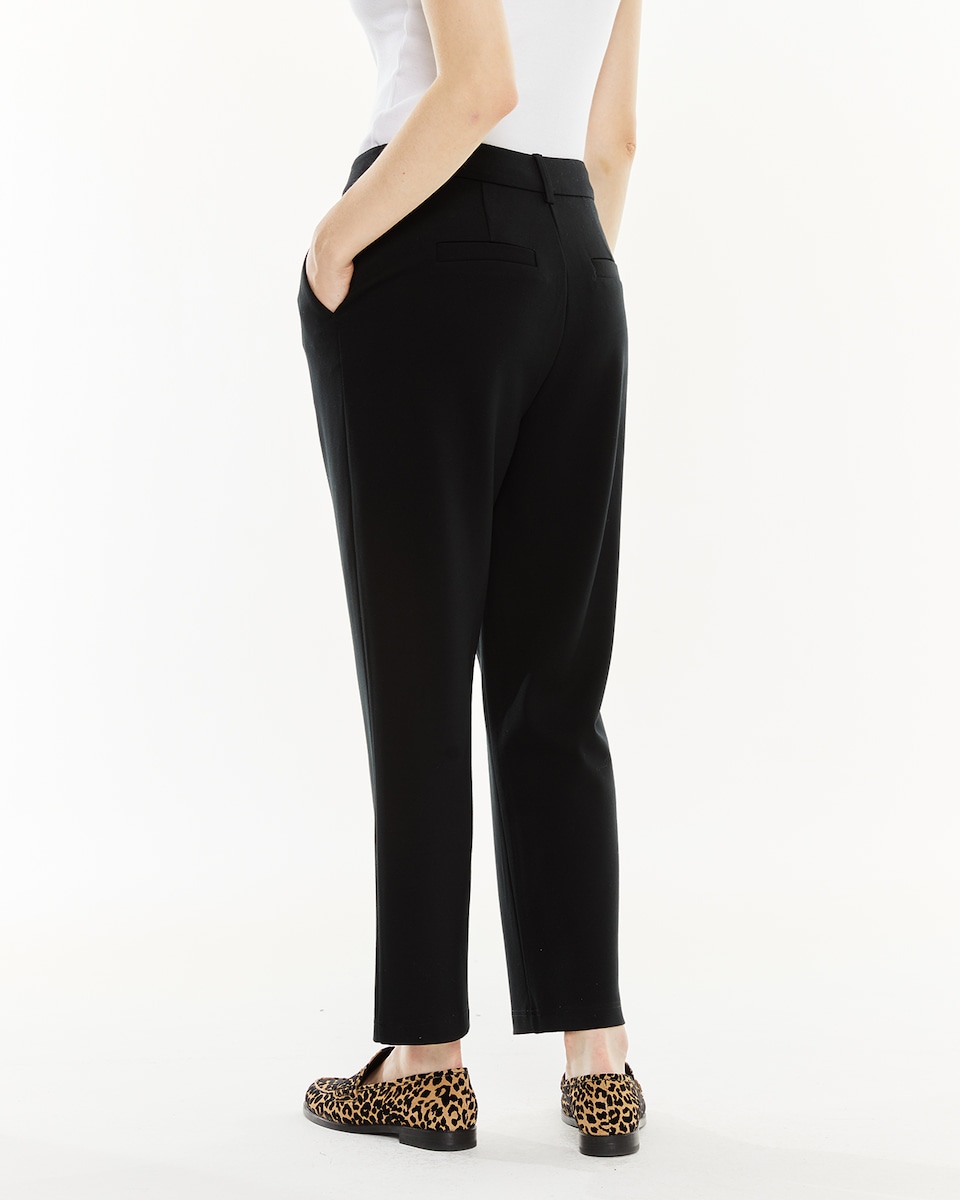 Calças Confort com Bolsos Laterais Preto-2