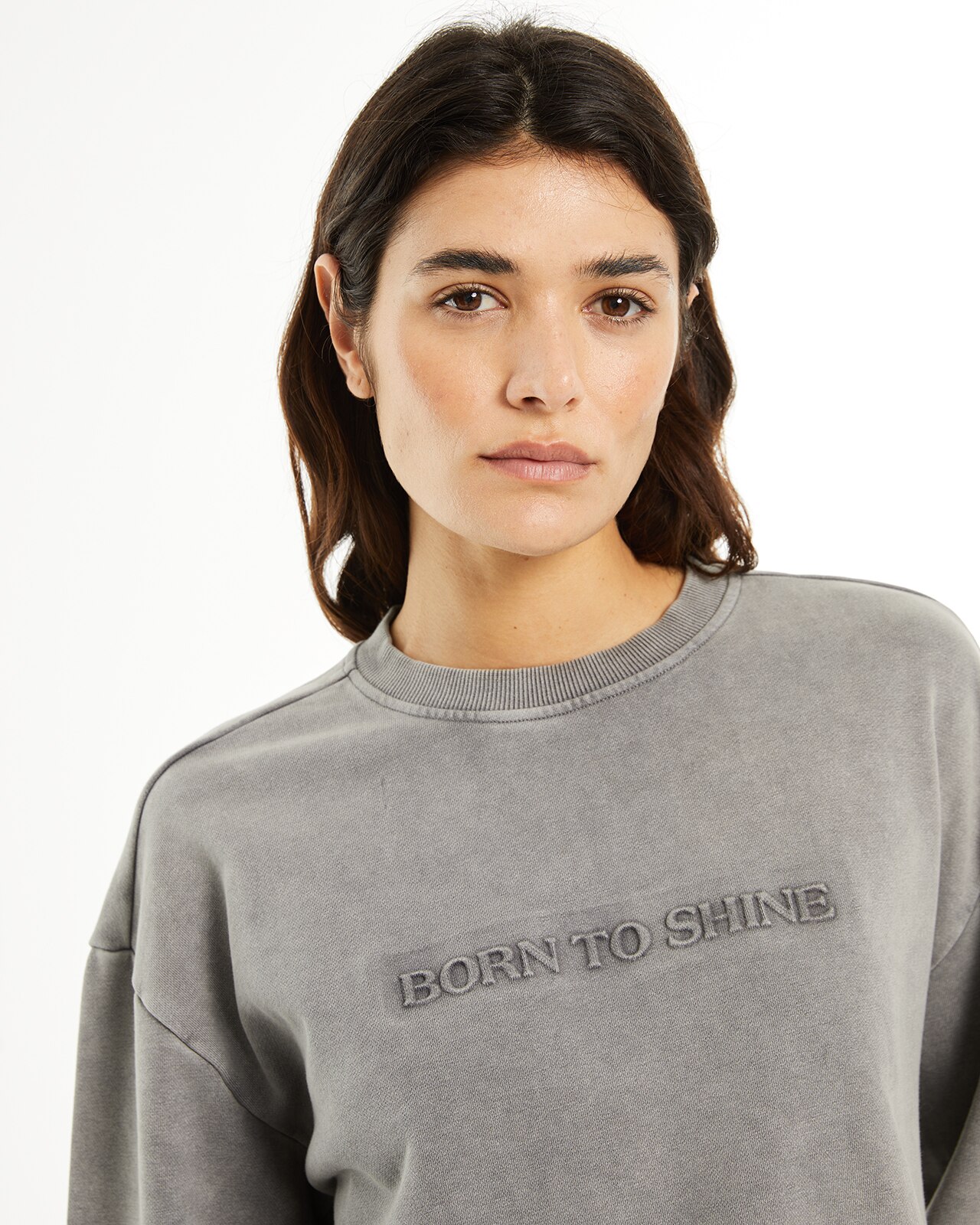 Sweatshirt com Gola Redonda e Detalhe de Mensagem na Parte Frontal Cinzento-4